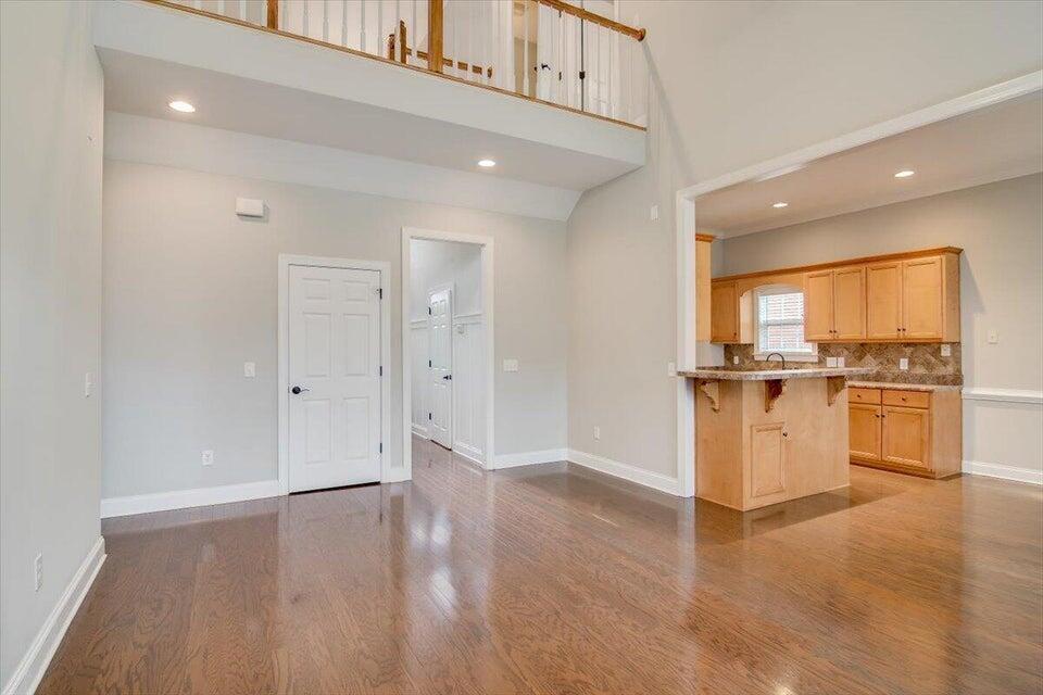 2507 Grier Circle Property Photo 13