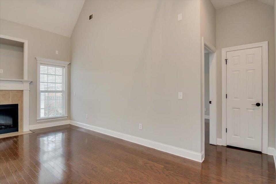2507 Grier Circle Property Photo 16