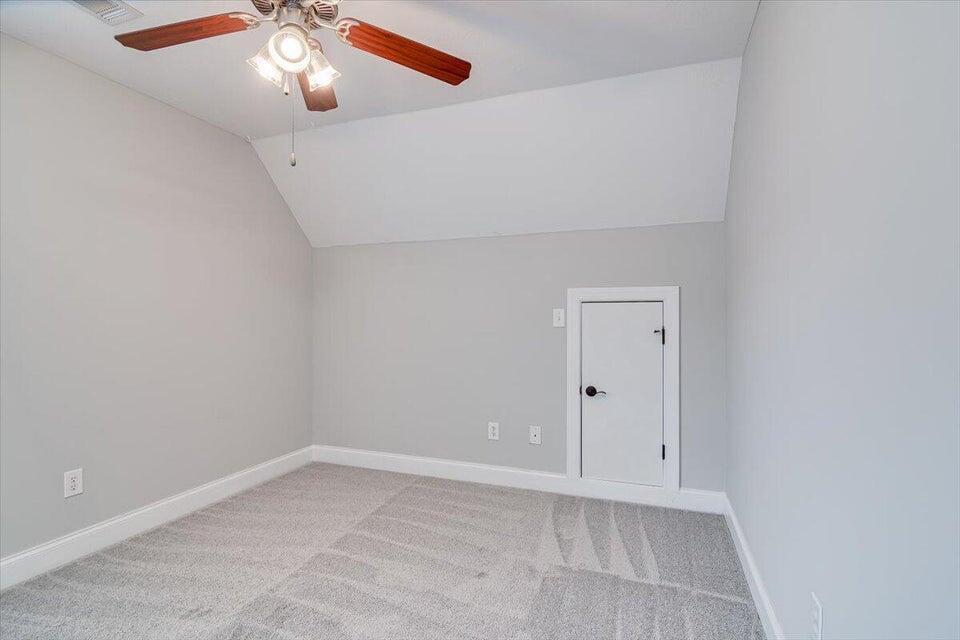 2507 Grier Circle Property Photo 24