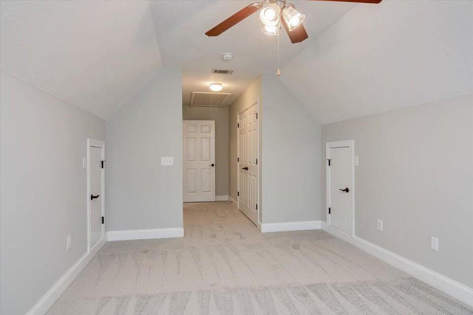 2507 Grier Circle Property Photo 30