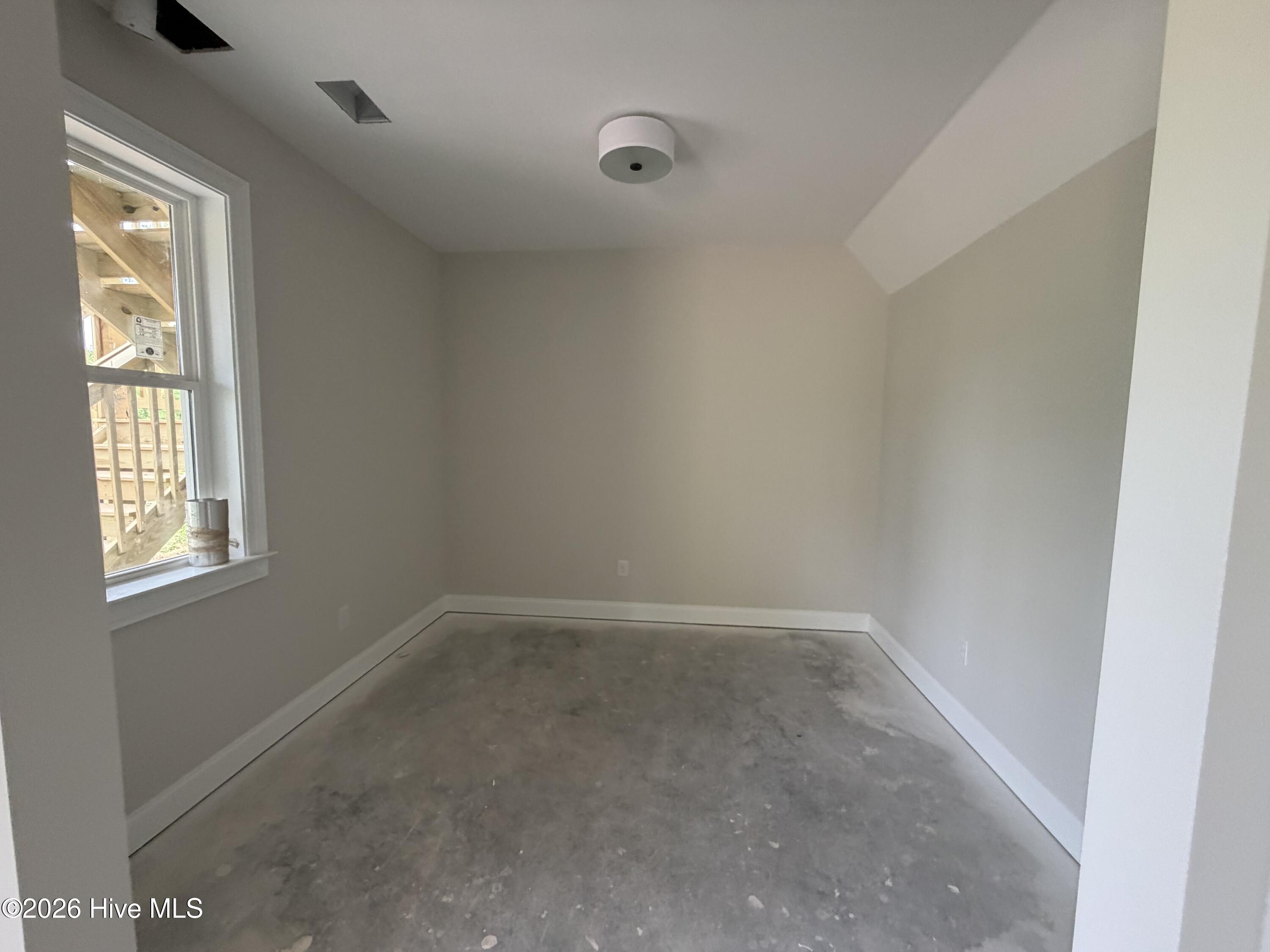 806 Nuttall Street Property Photo 16