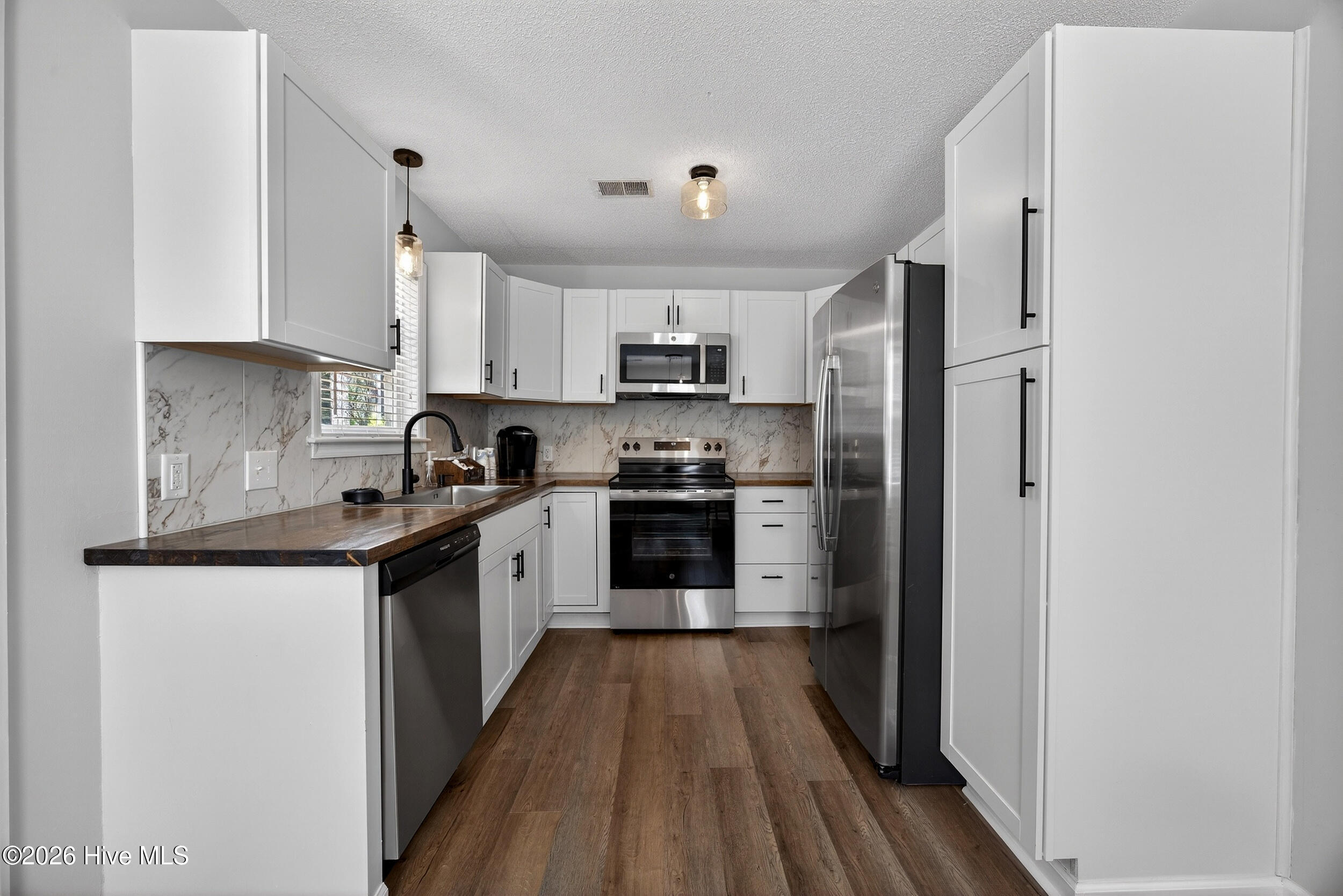 301 Squire Road Property Photo 5