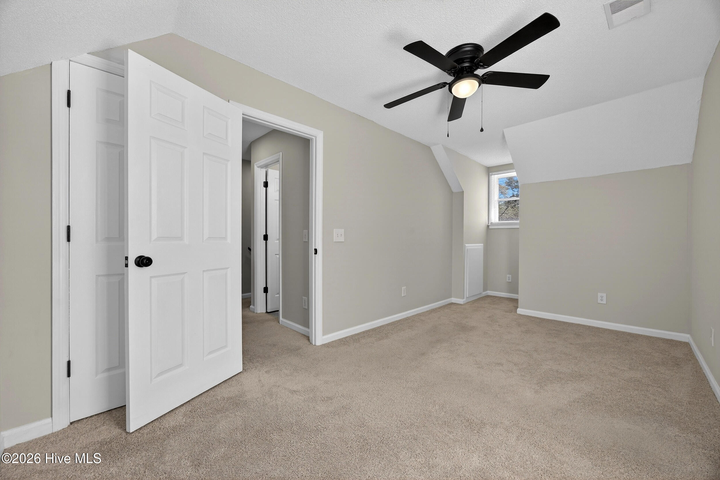 301 Squire Road Property Photo 20