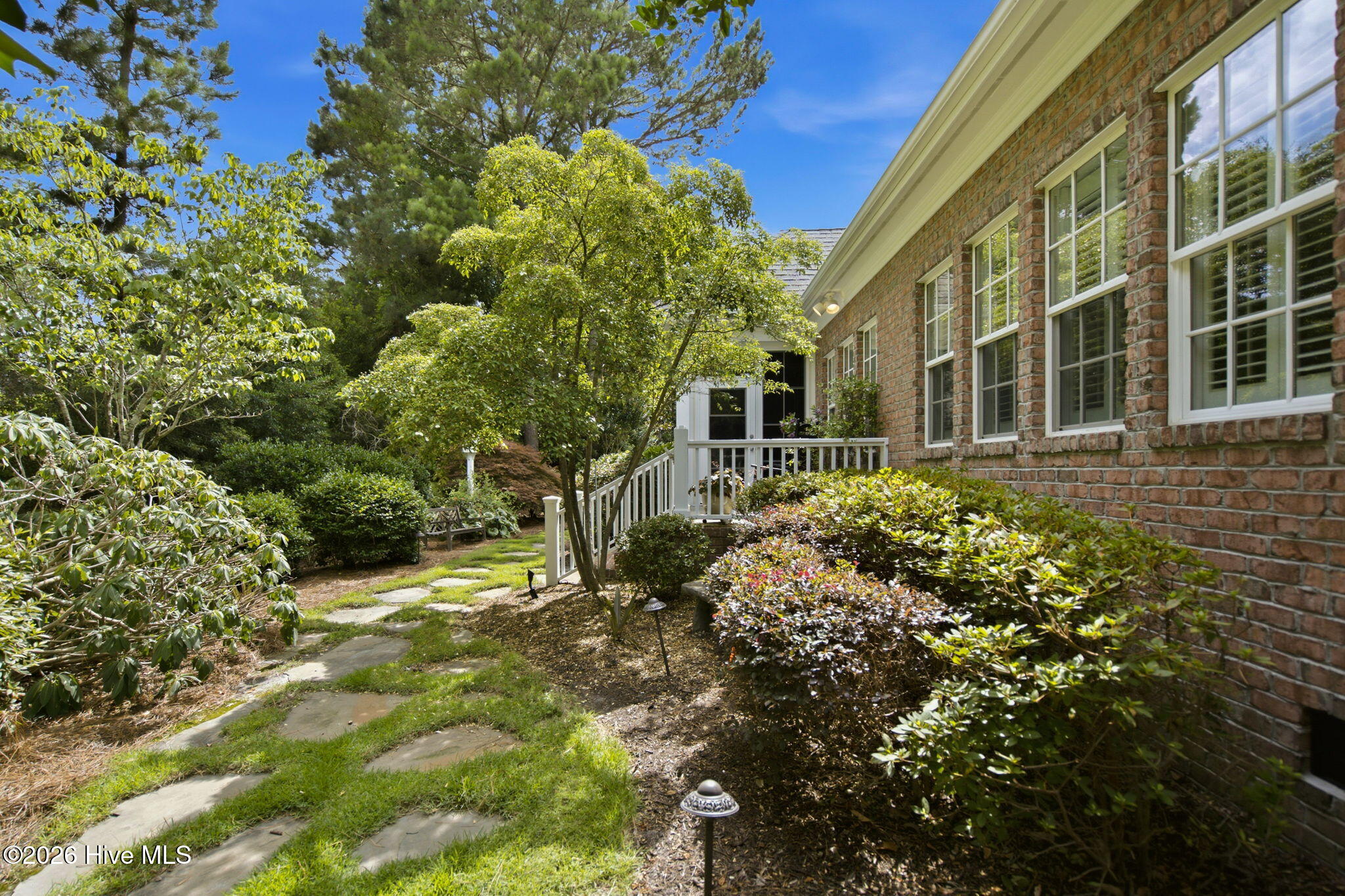 2118 Bay Colony Lane Property Photo 49
