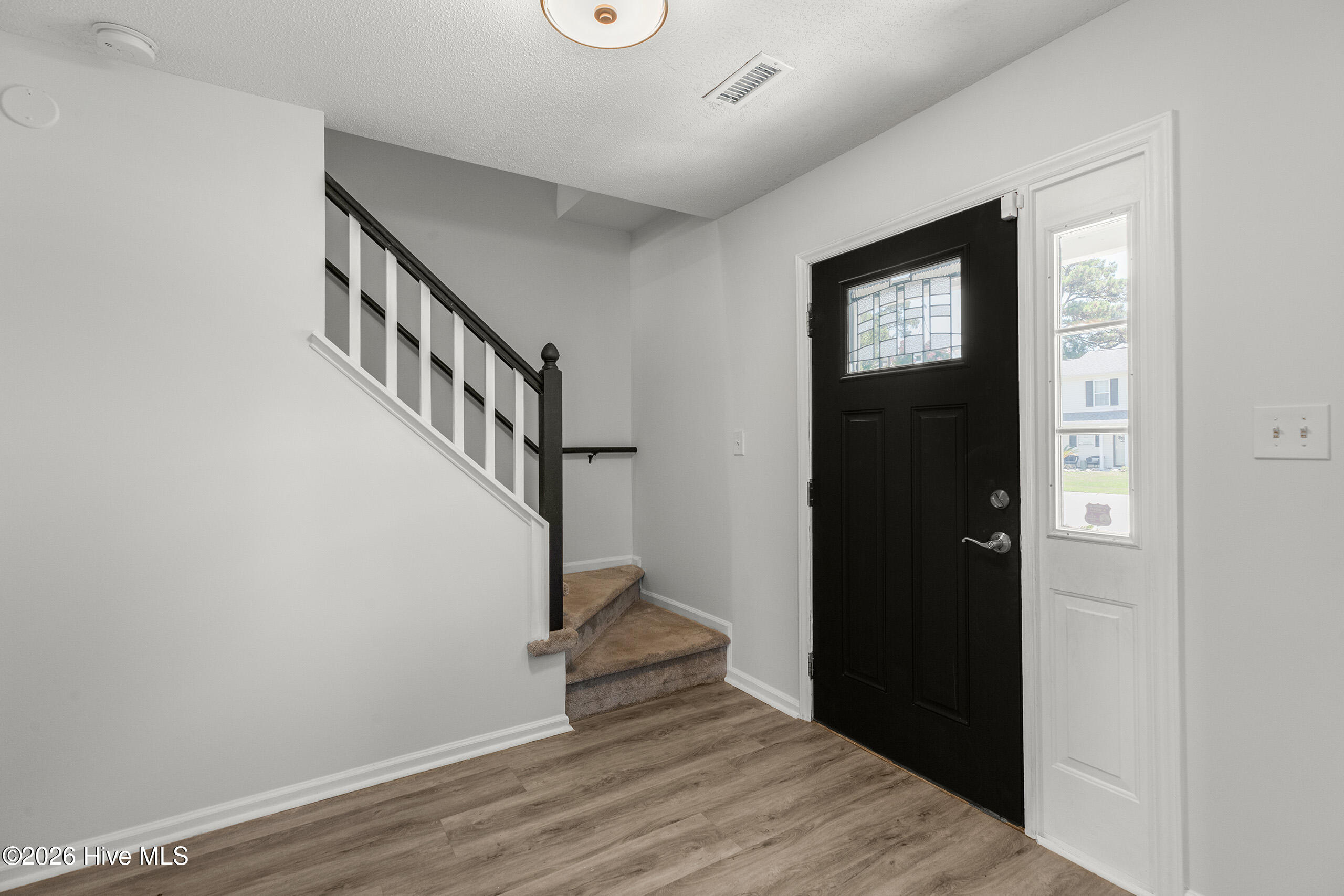 4914 Gate Post Lane Property Photo 4