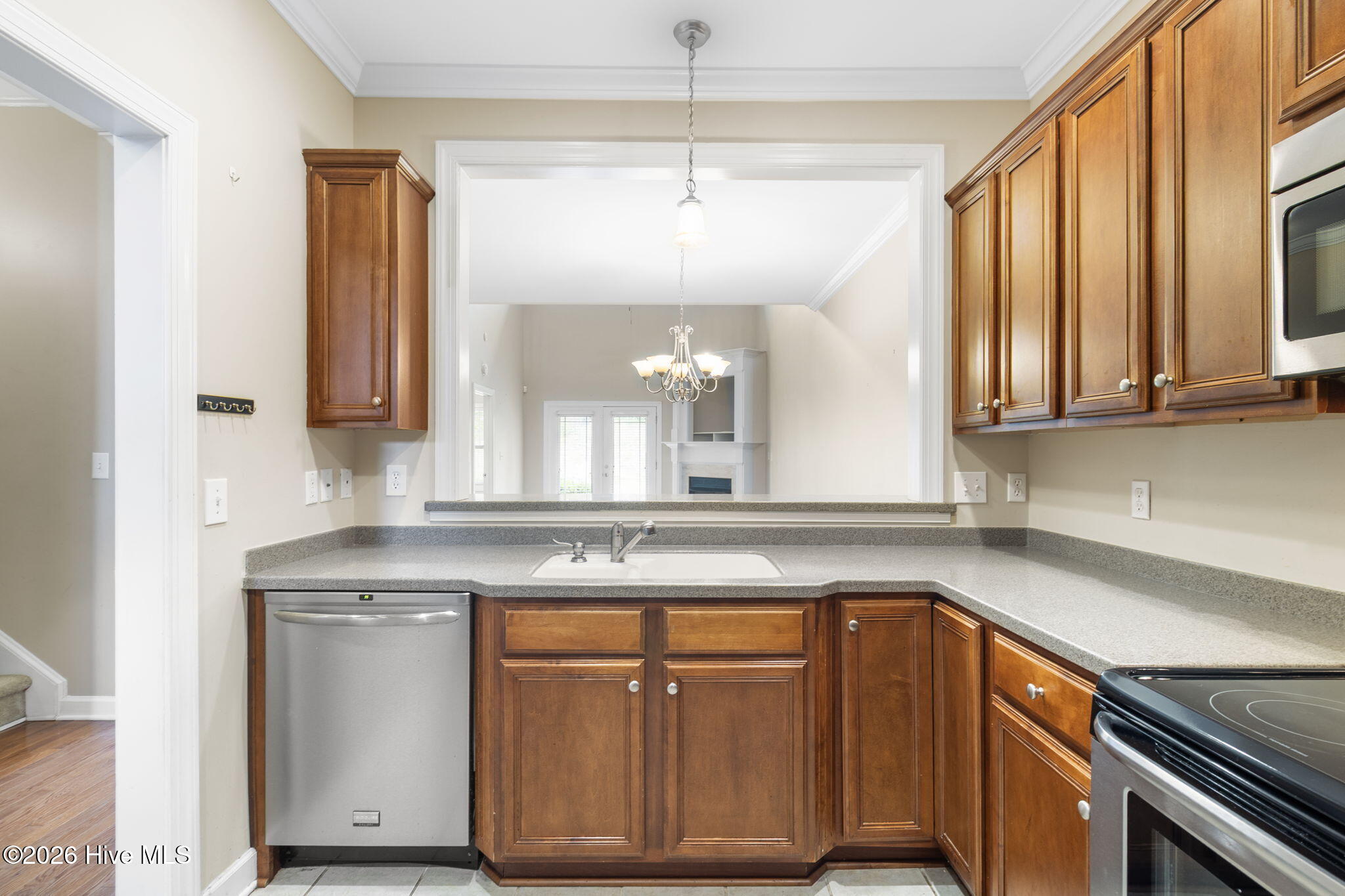 914 Westland Ridge Road Property Photo 13