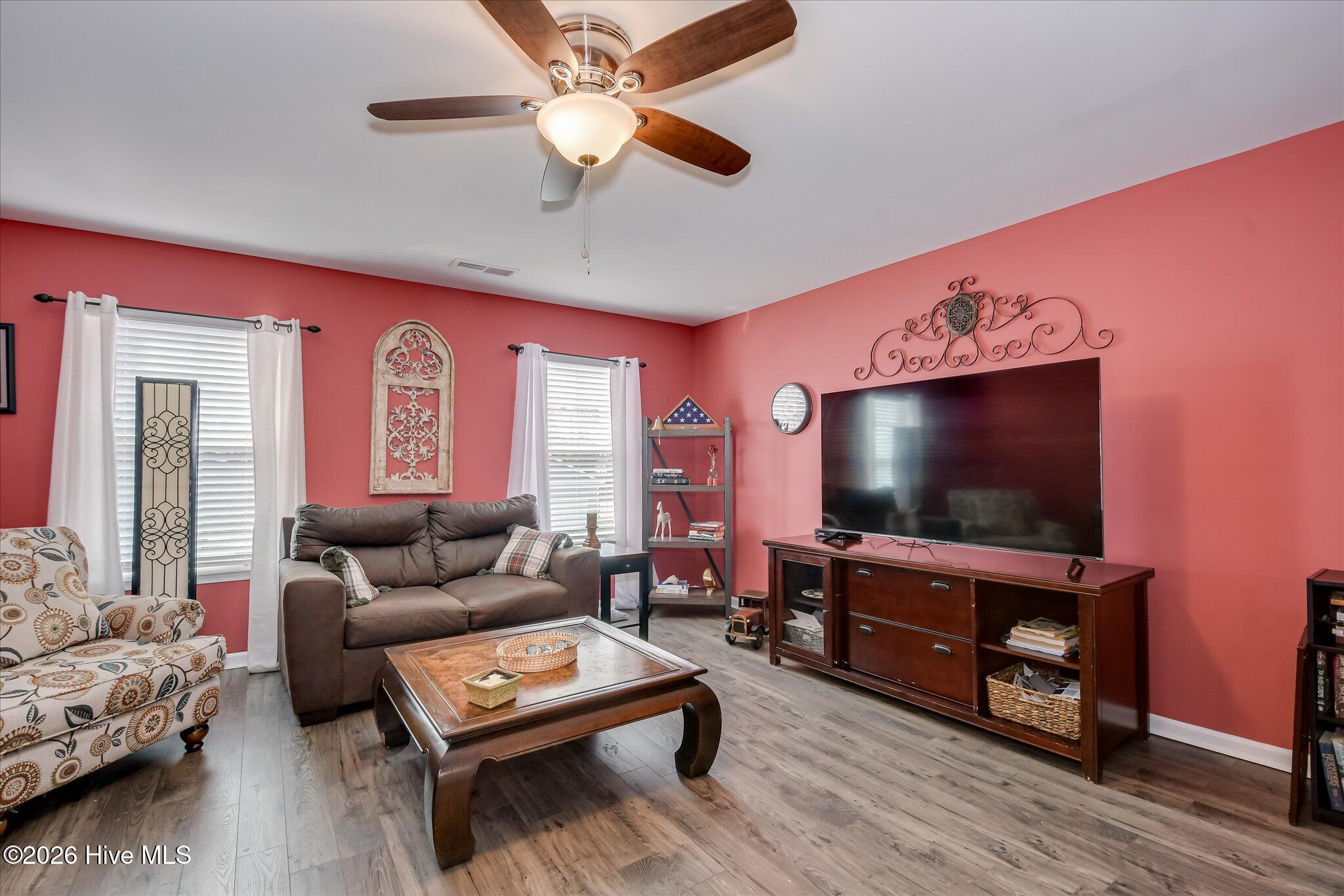 227 Donnington Court Property Photo 18