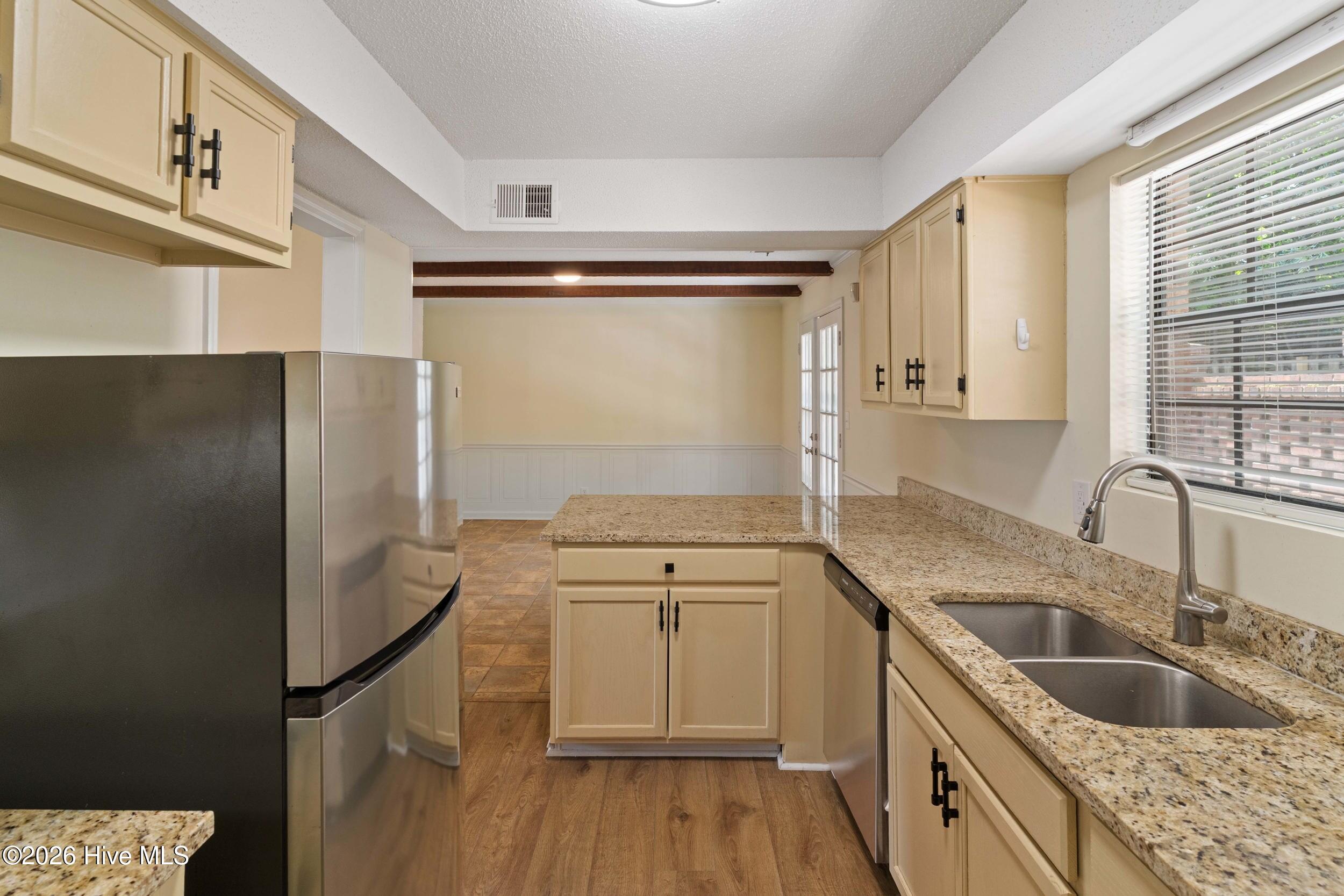 2926 Arrowhead Drive Property Photo 17