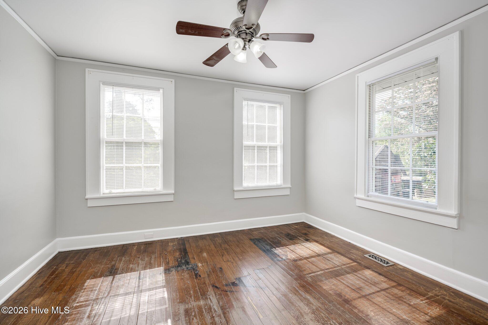 808 Lake Avenue Property Photo 18