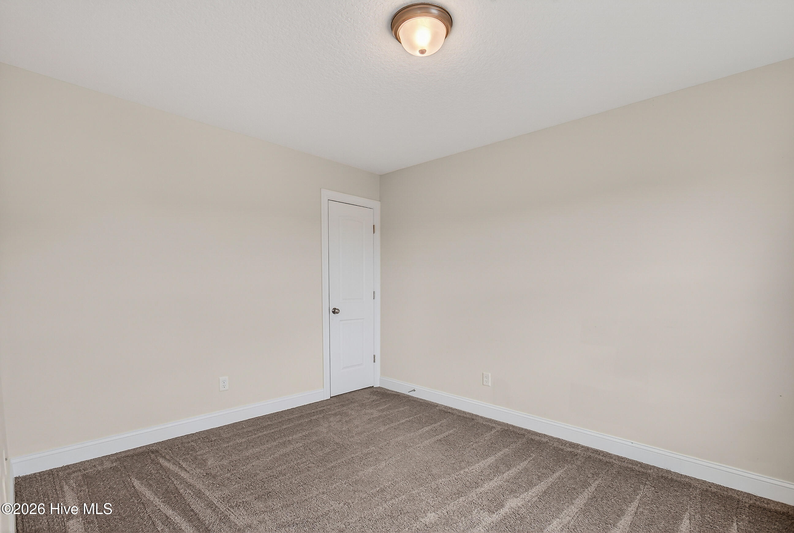 471 Worsley Way Property Photo 33