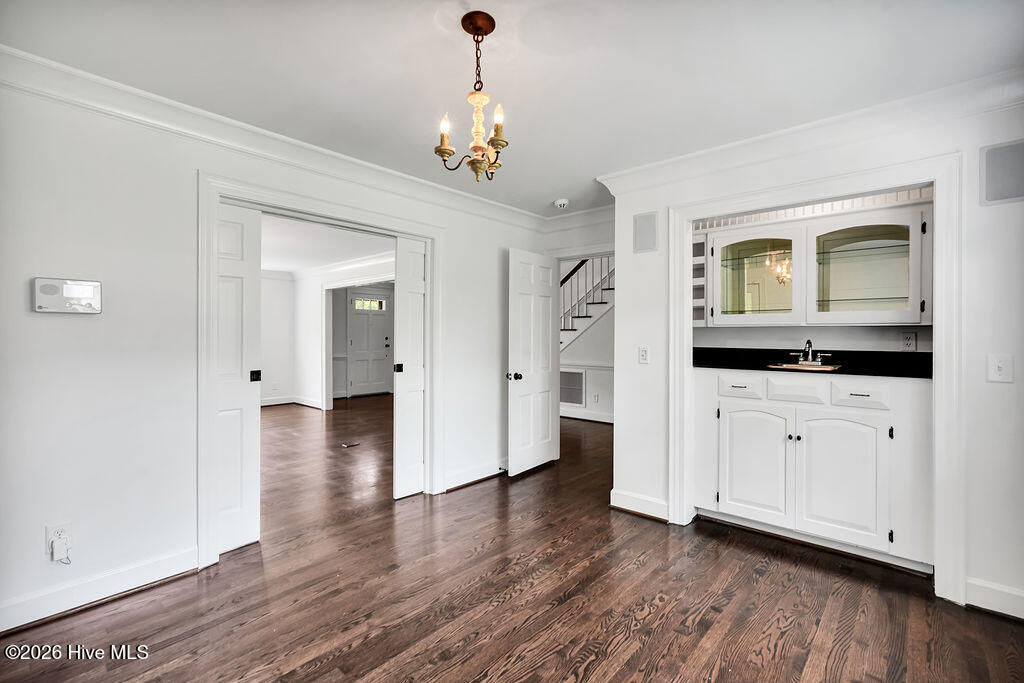 2202 S Live Oak Parkway Property Photo 17