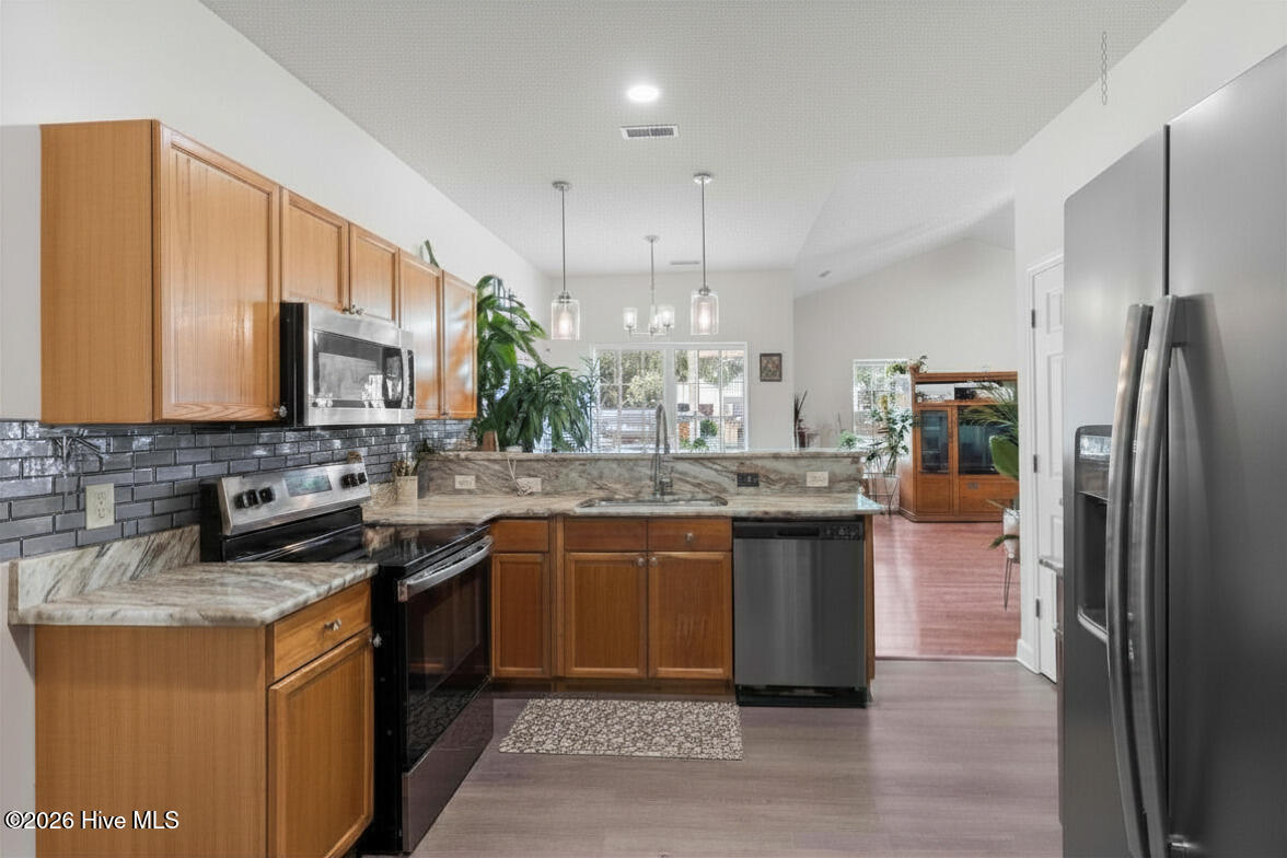 8594 Orchard Loop Road Ne Property Photo 8