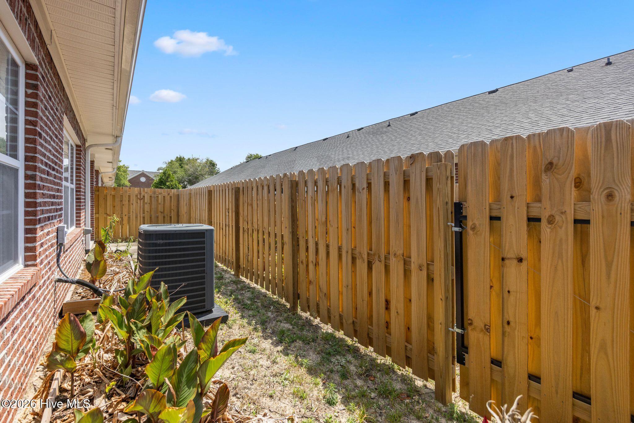 435 Lightning Whelk Way Property Photo 47