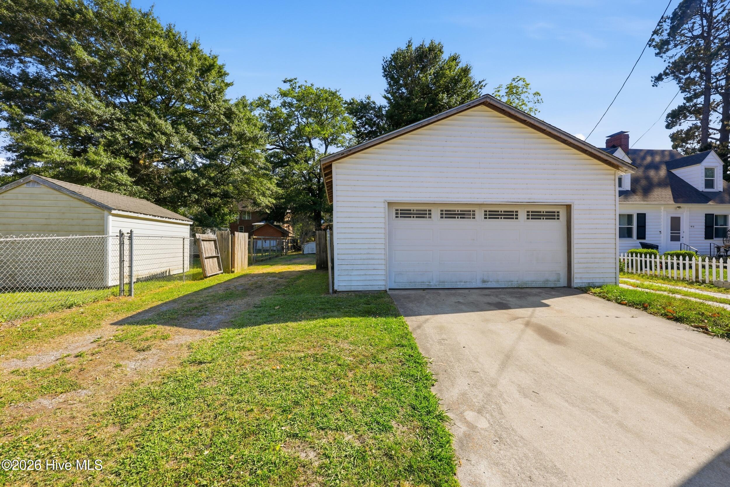 1014 W Main Street Property Photo 43