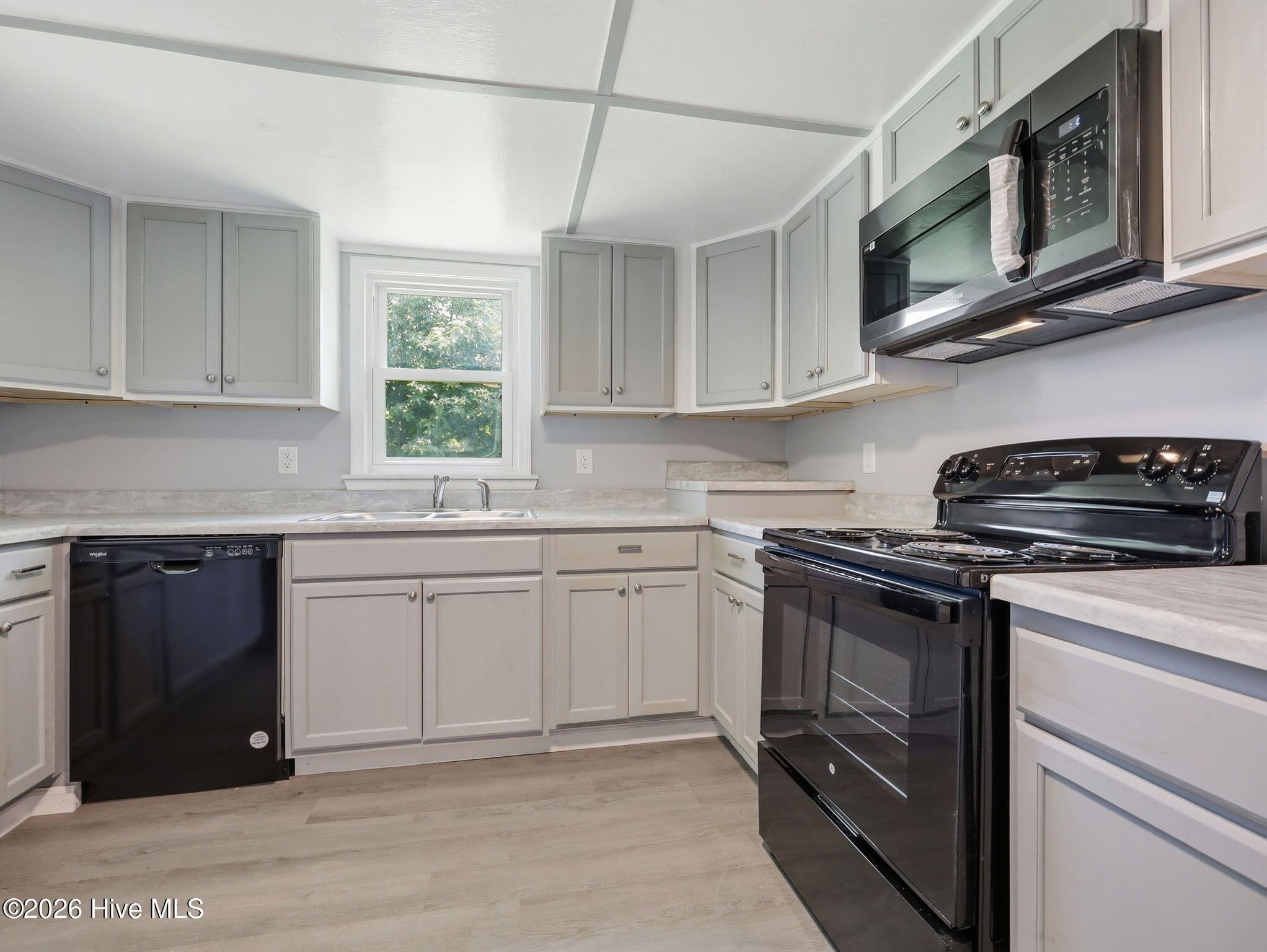 2534 White Oak River Road Property Photo 41