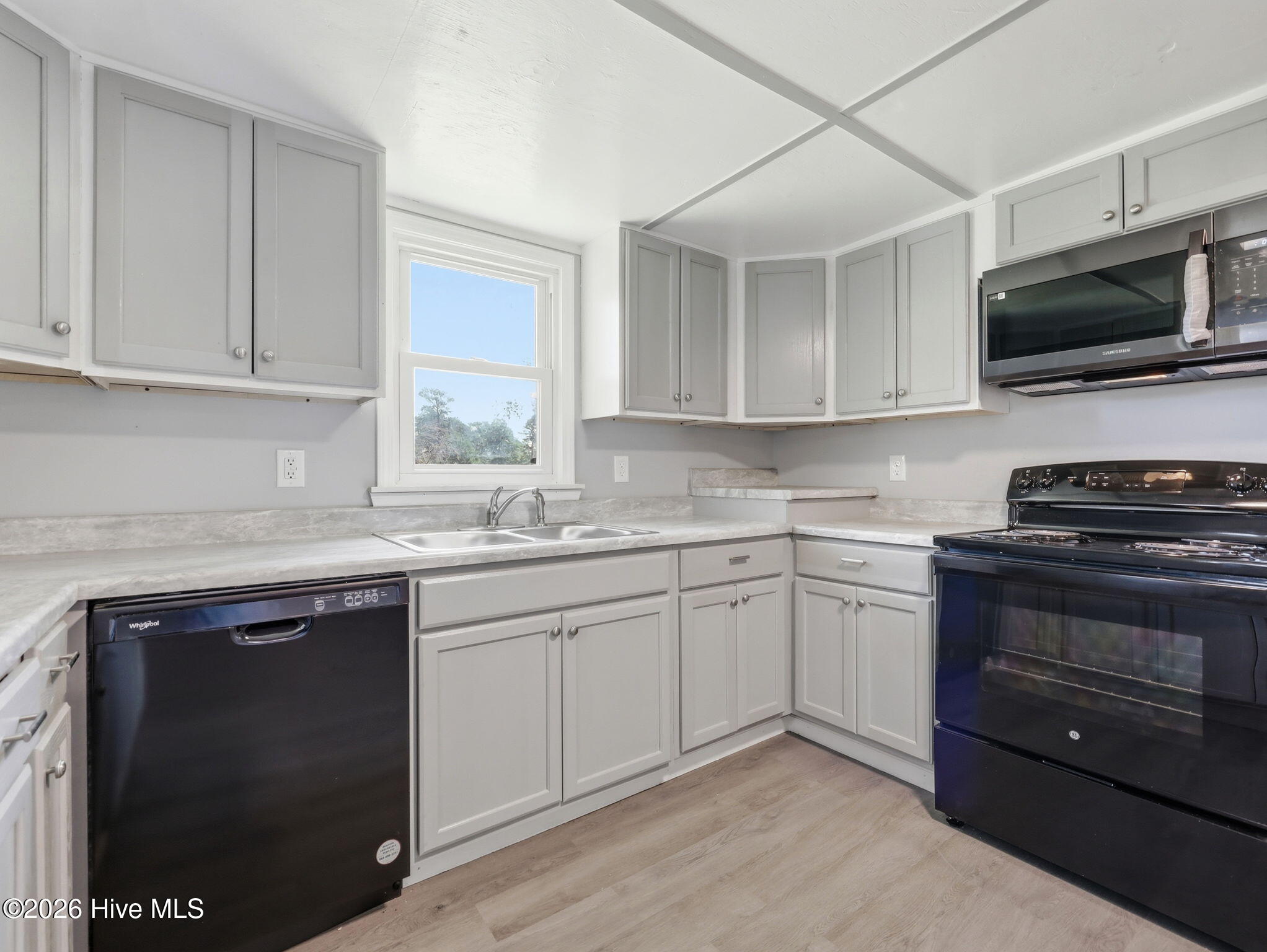 2534 White Oak River Road Property Photo 43