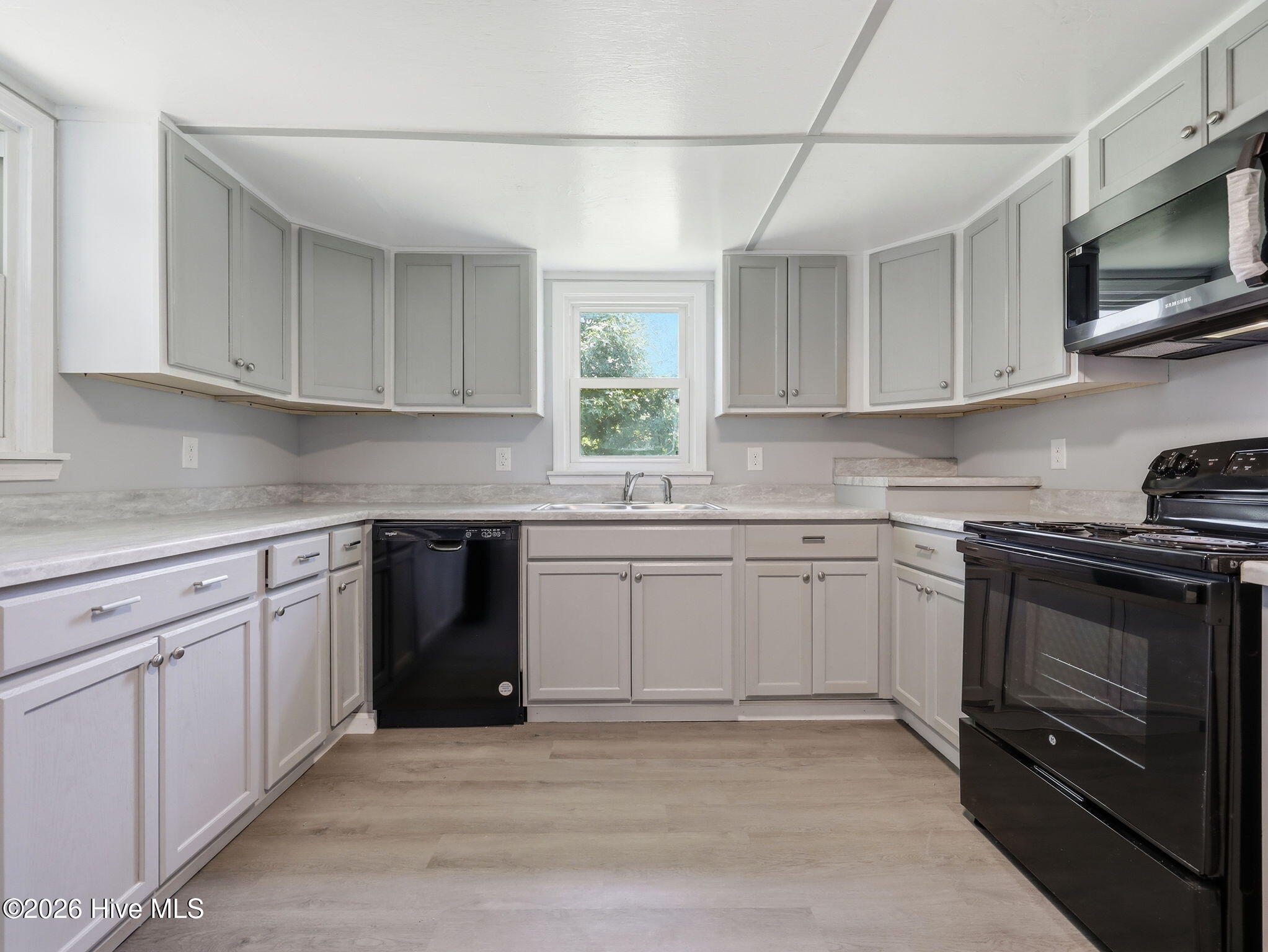 2534 White Oak River Road Property Photo 45