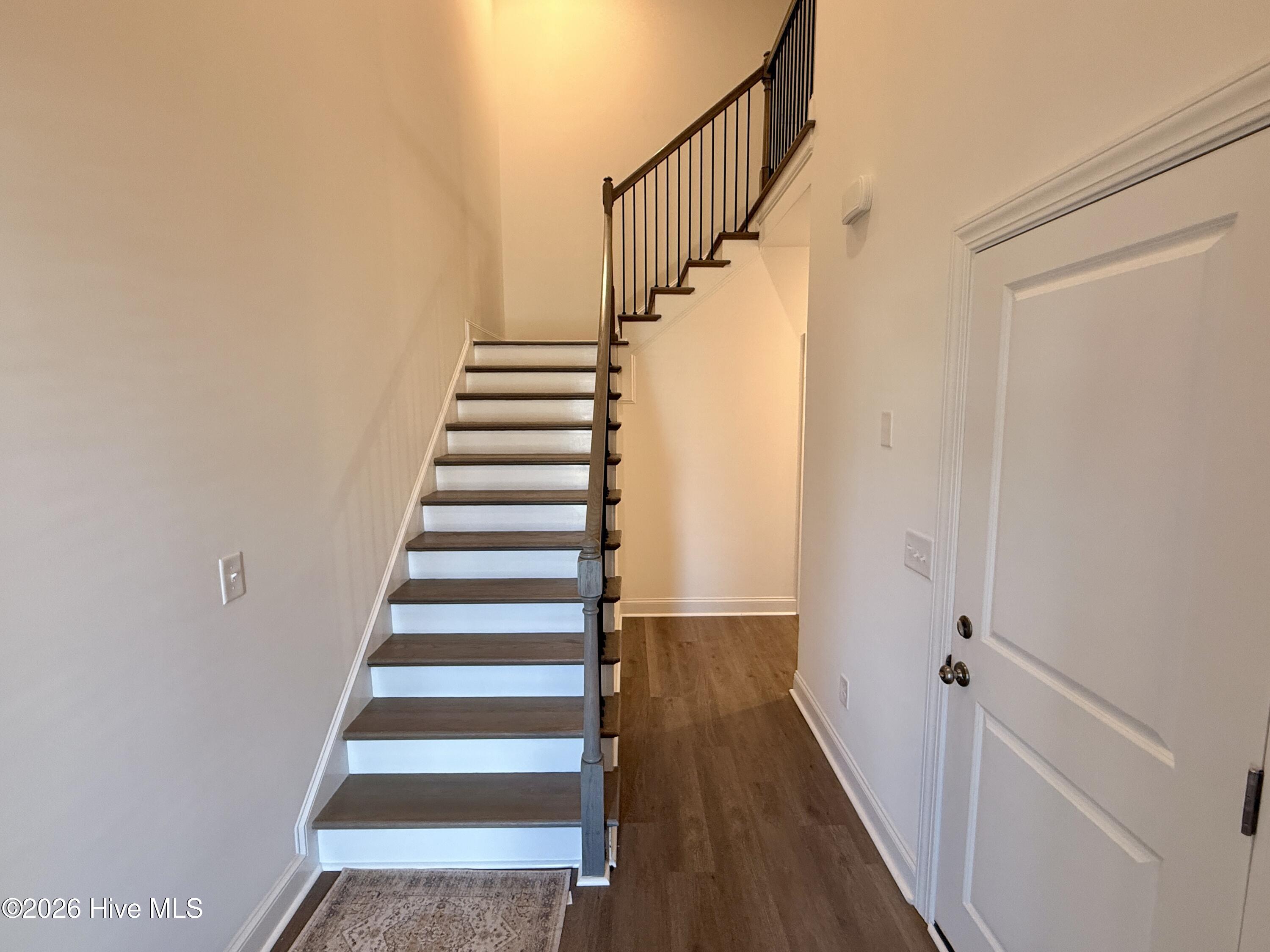 1413 Dorset Drive A Property Photo 3