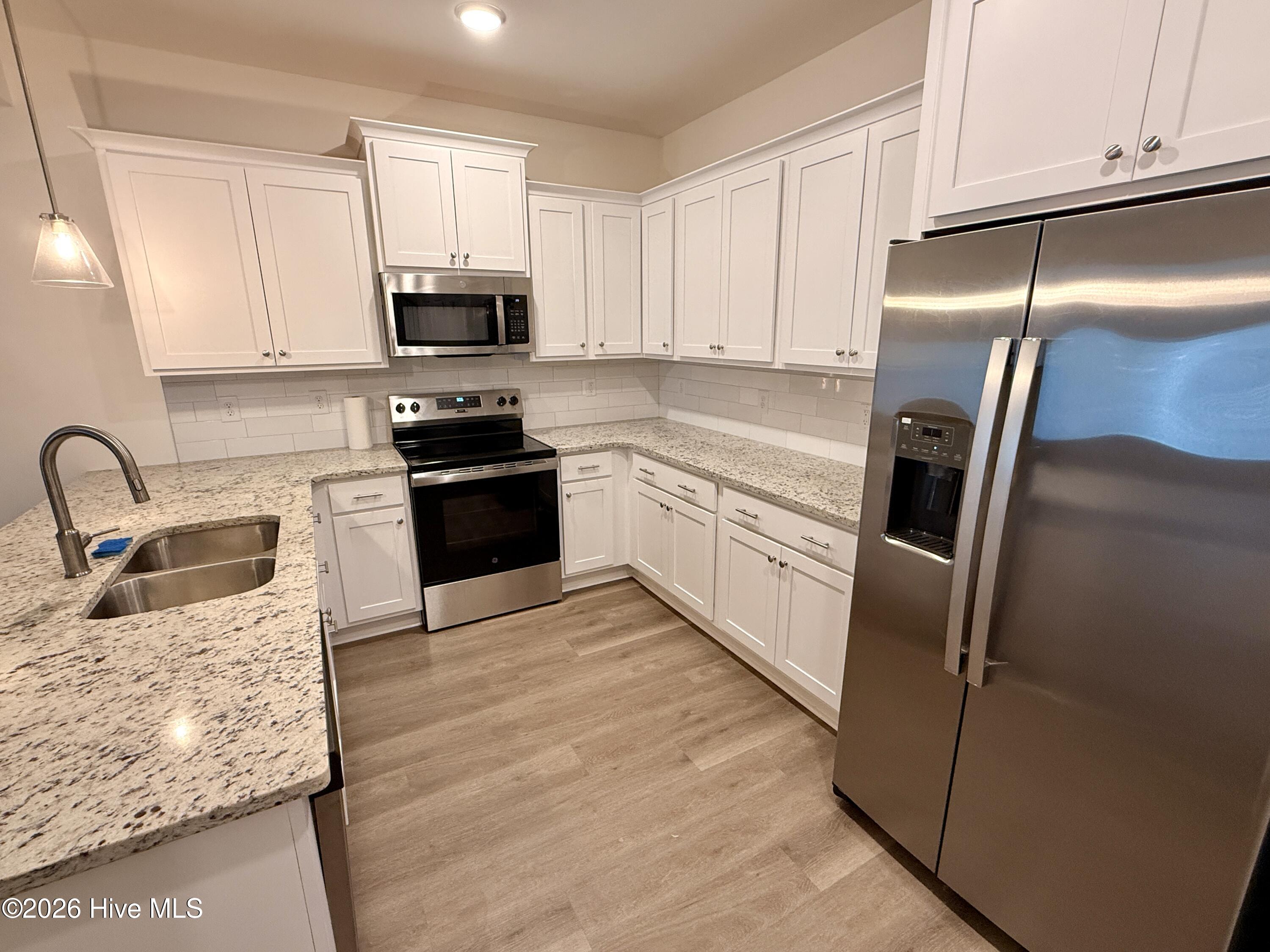1413 Dorset Drive A Property Photo 7
