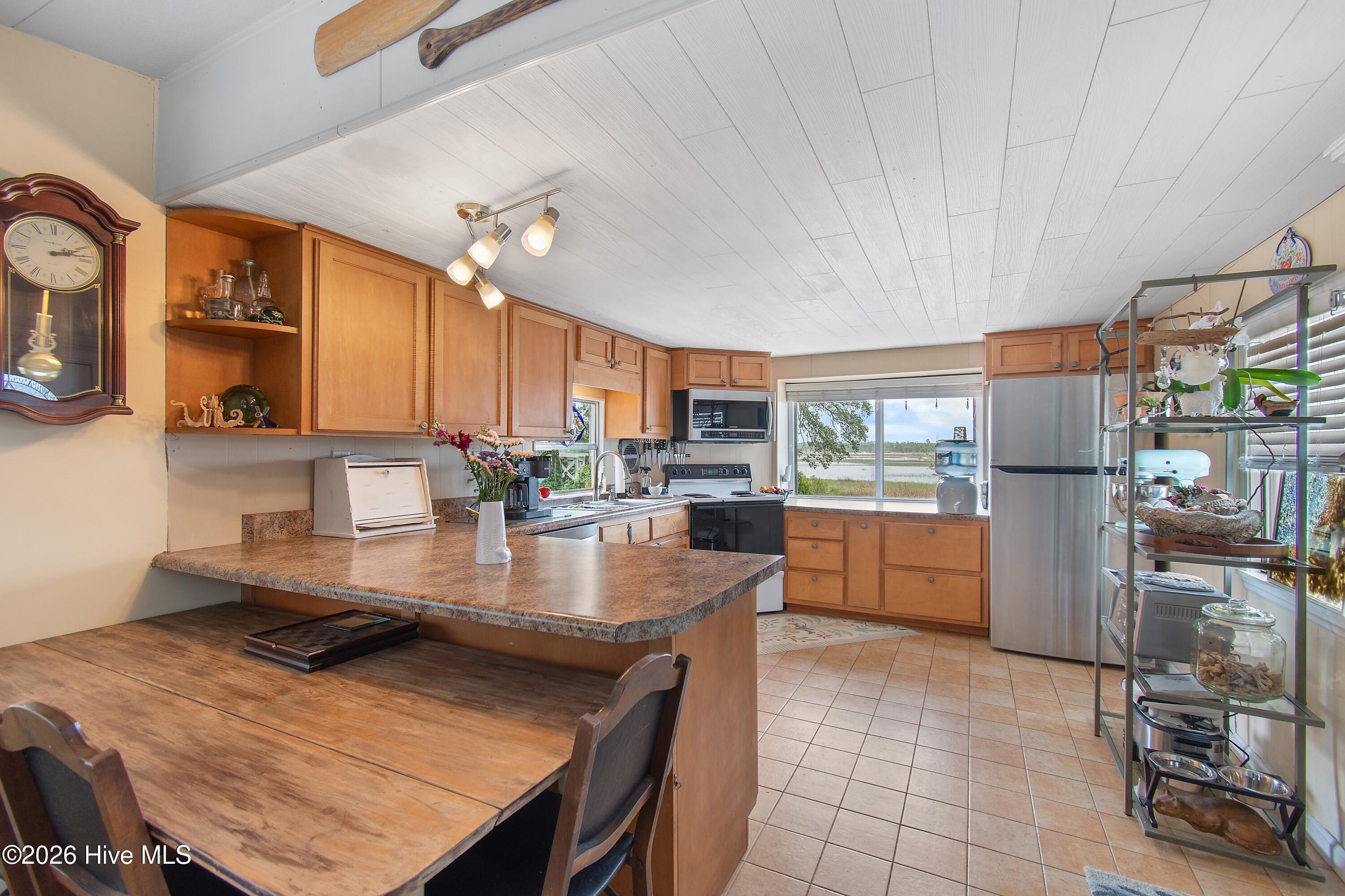 7701 E Yacht Drive Property Photo 9