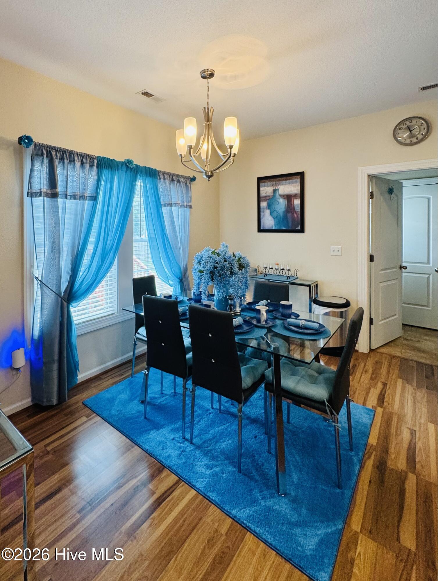 120 Laurel Woods Boulevard Property Photo 9