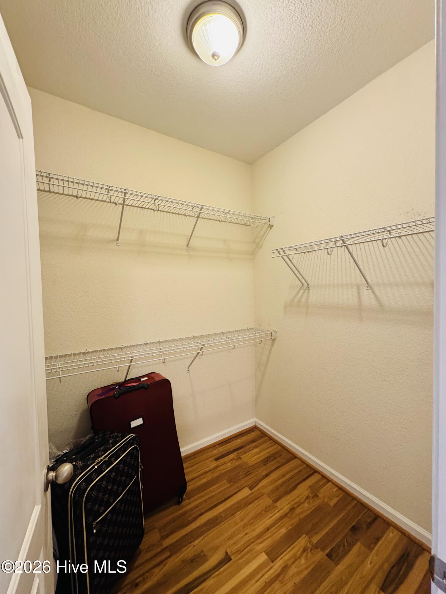 120 Laurel Woods Boulevard Property Photo 13