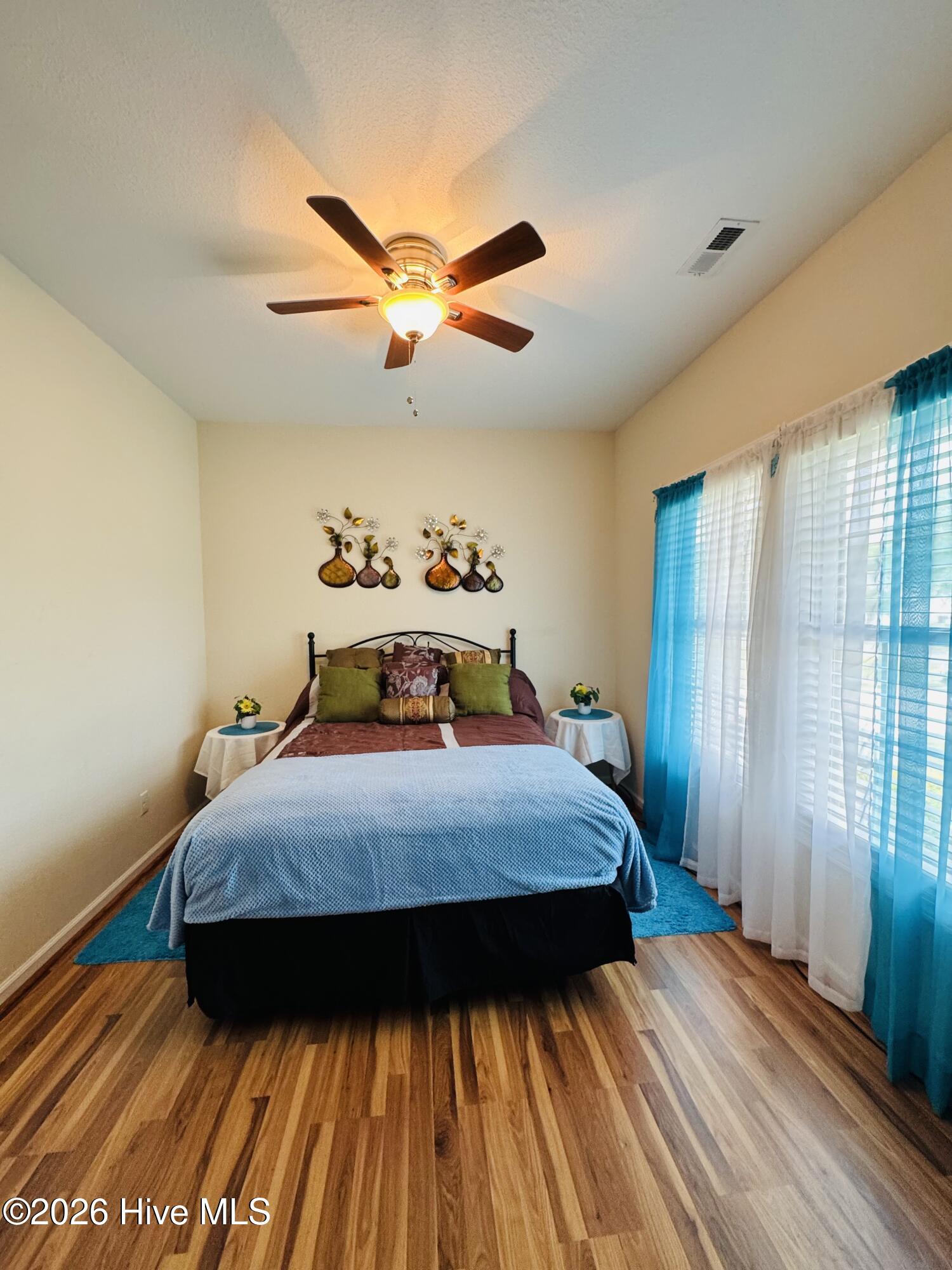 120 Laurel Woods Boulevard Property Photo 17