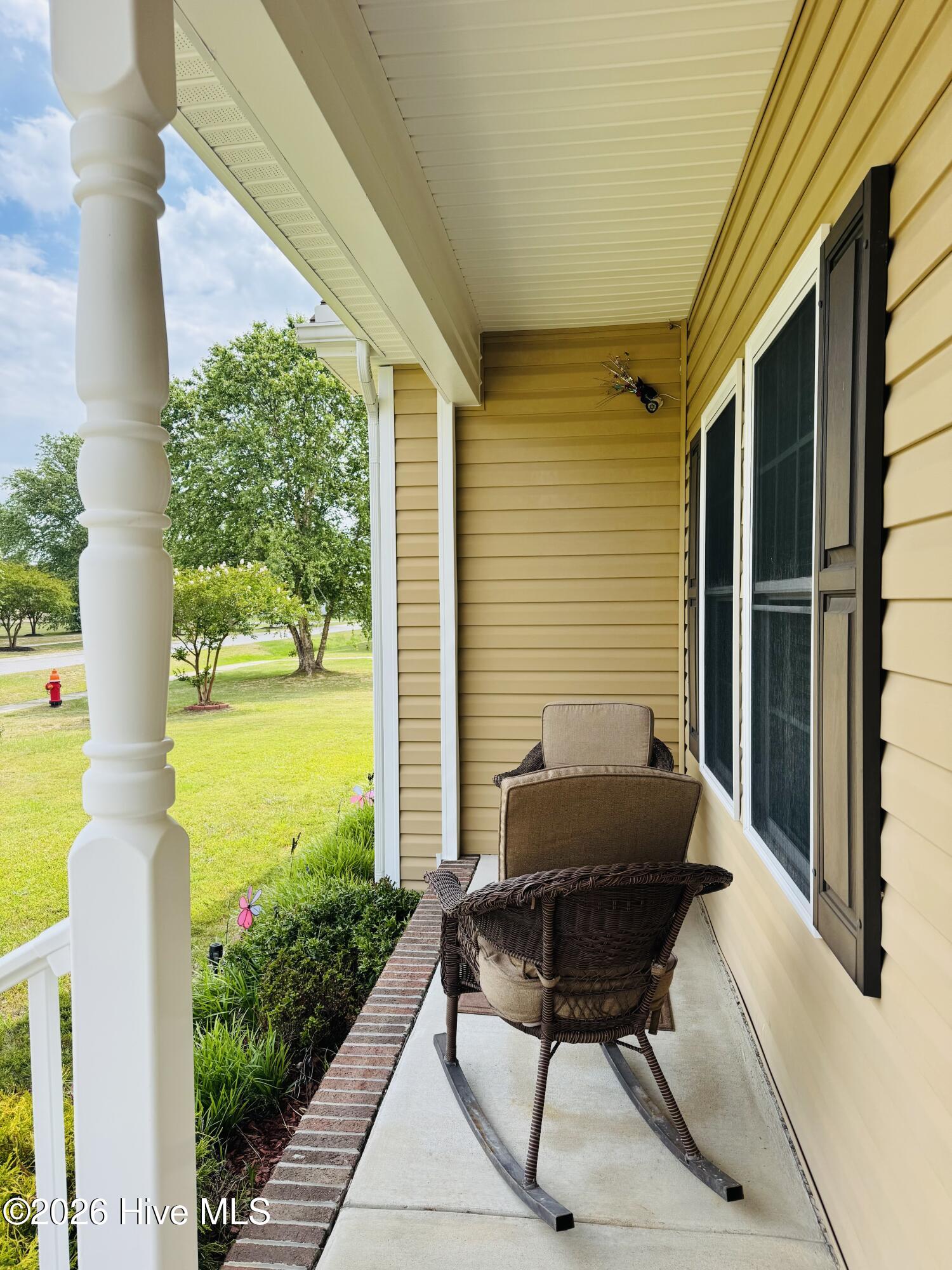 120 Laurel Woods Boulevard Property Photo 28