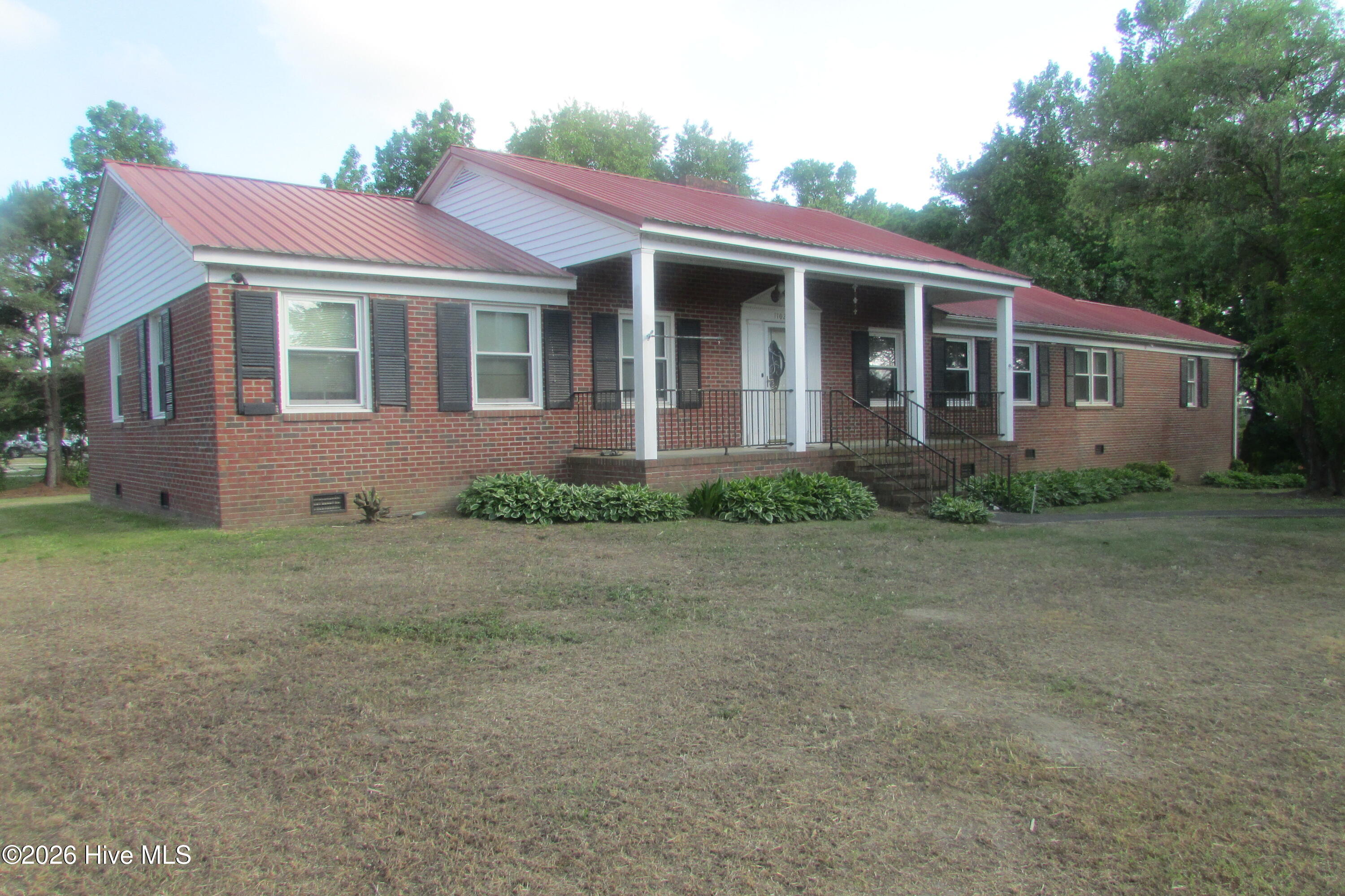 1102 Isaac Weeks Road Property Photo 1