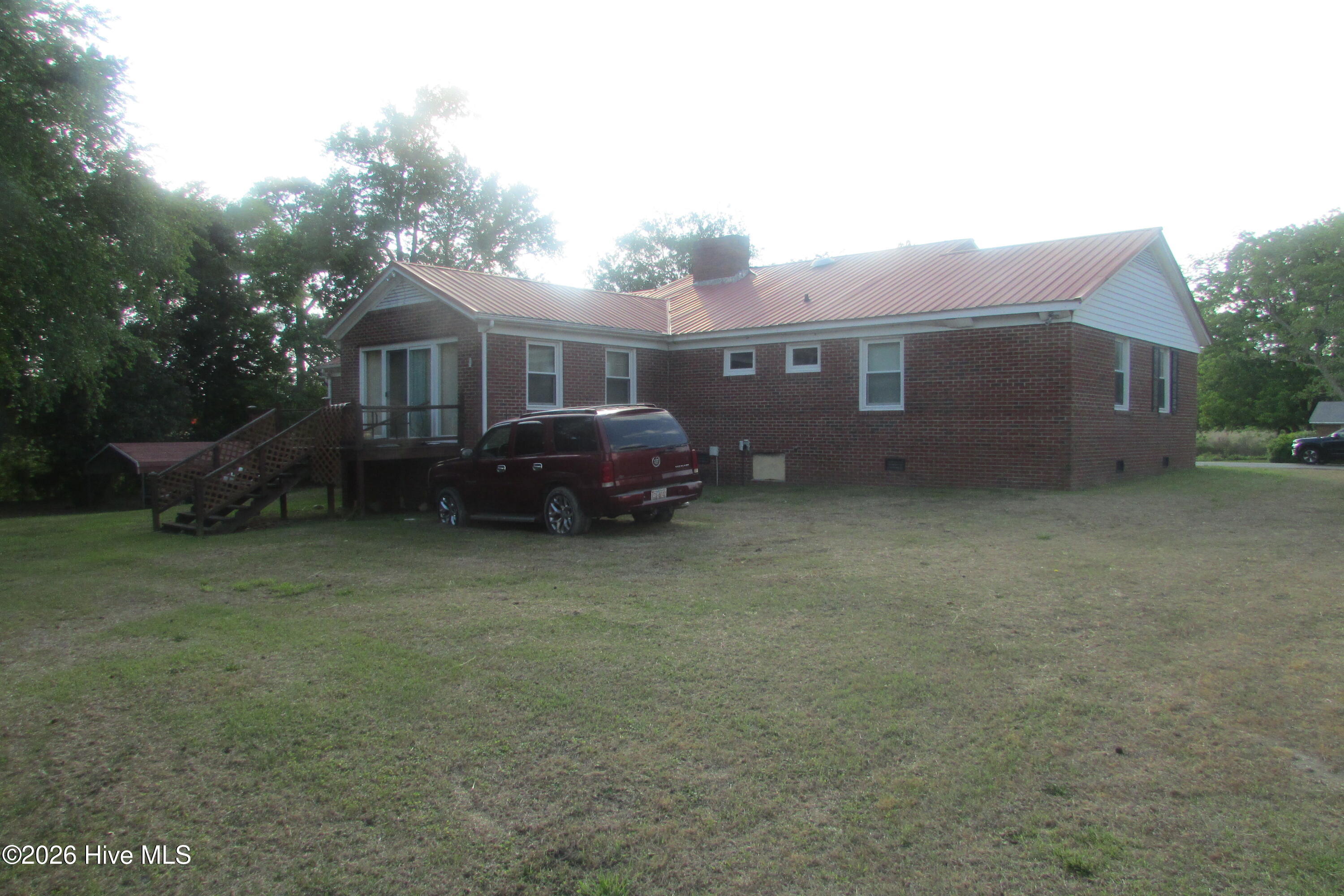 1102 Isaac Weeks Road Property Photo 7