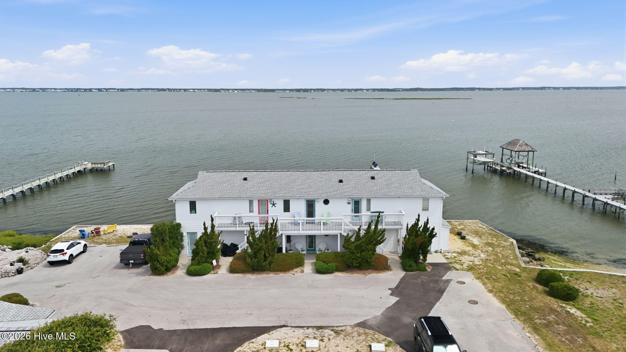 2306 Emerald Drive 11