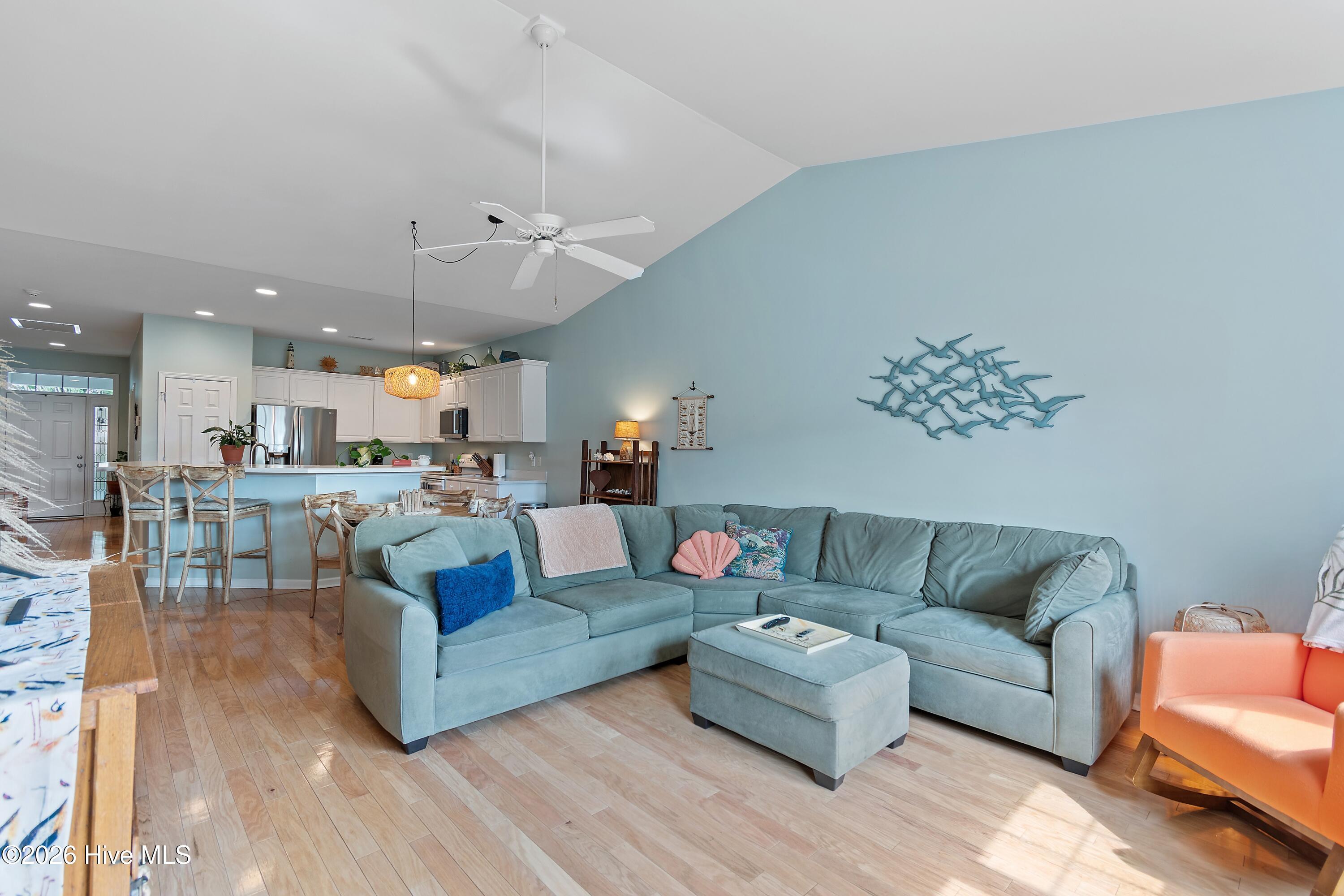 5136 Elton Drive Se Property Photo 6