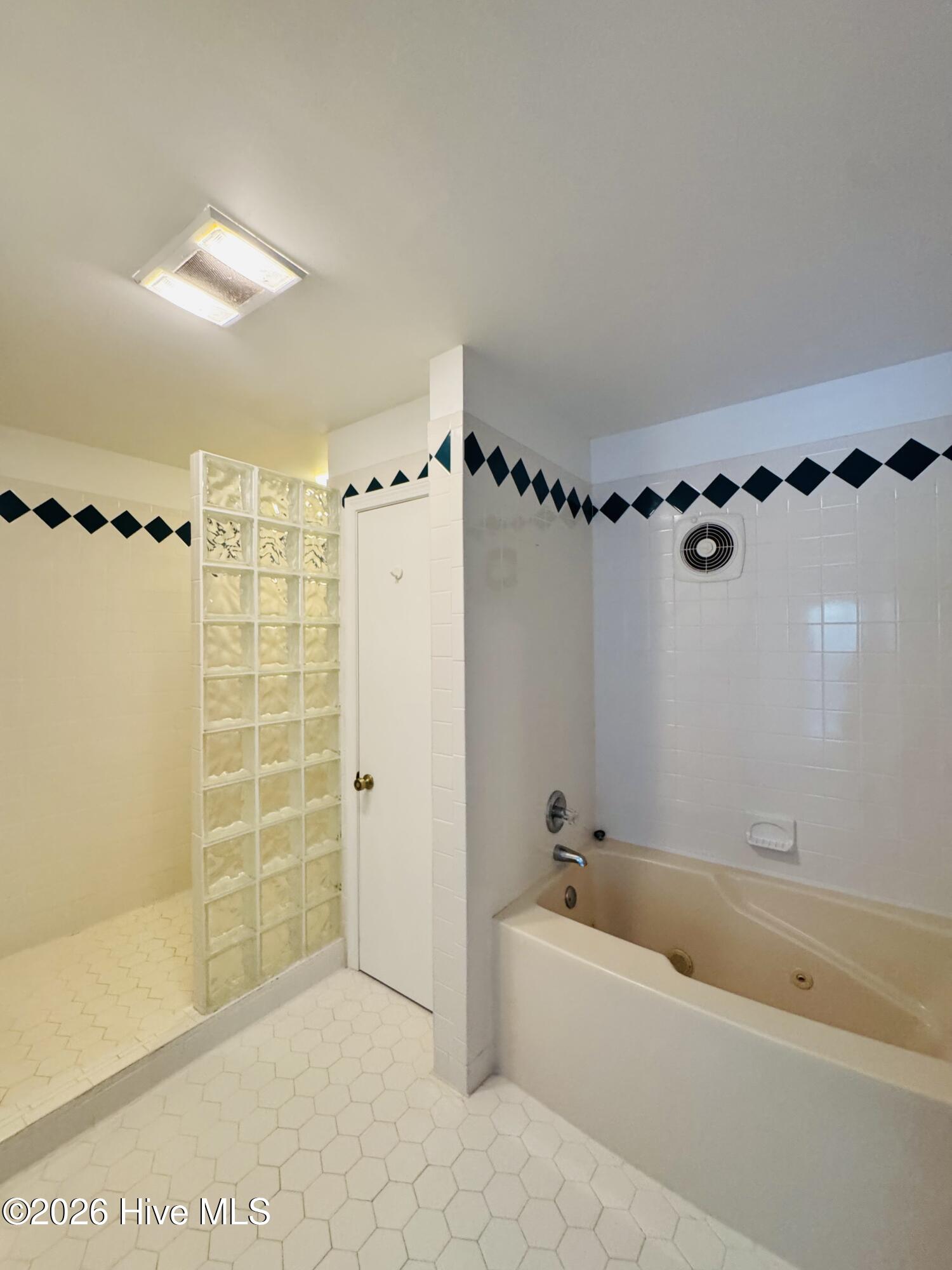 186 E Camp Perry Road Property Photo 16