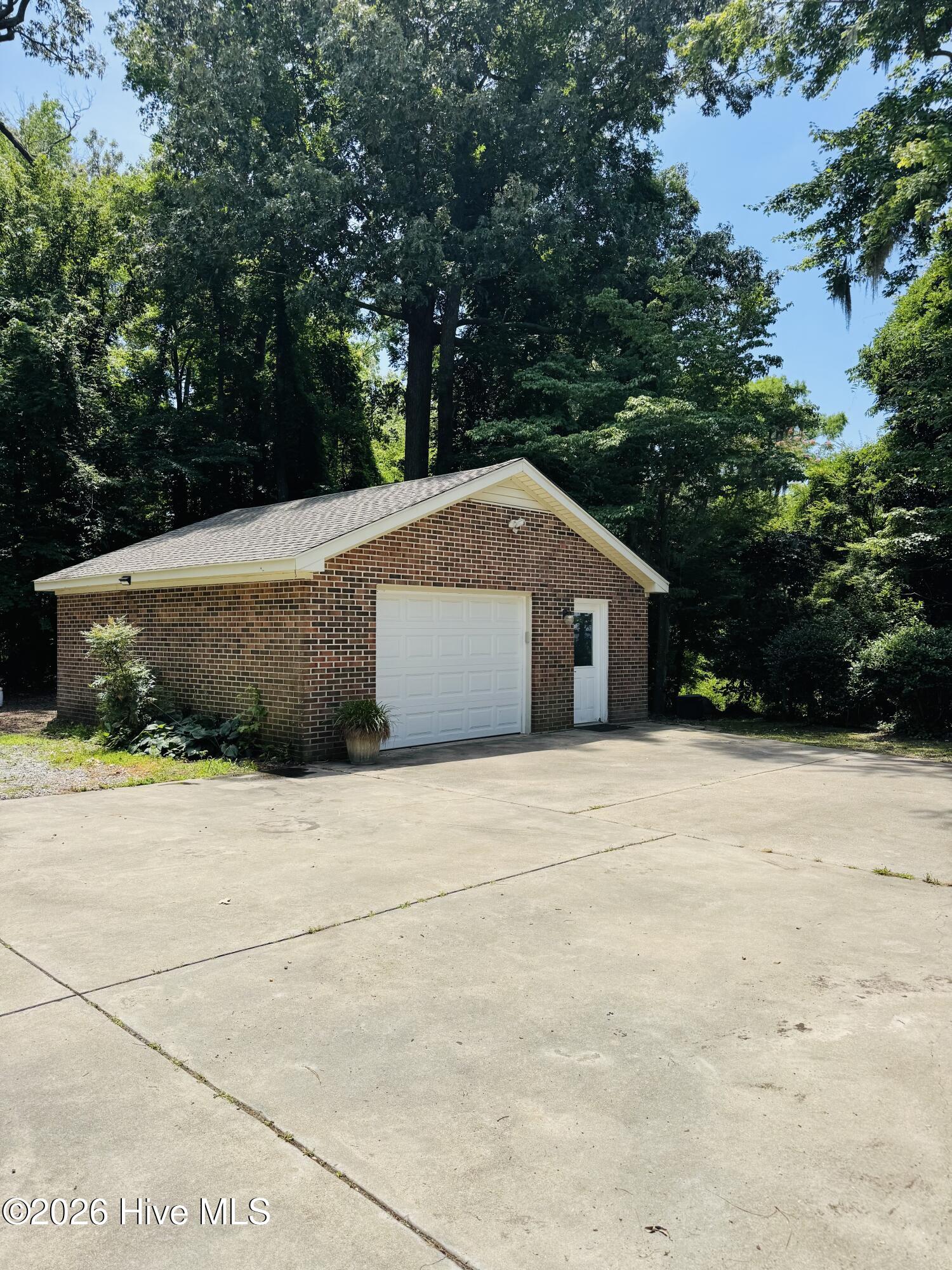 186 E Camp Perry Road Property Photo 49