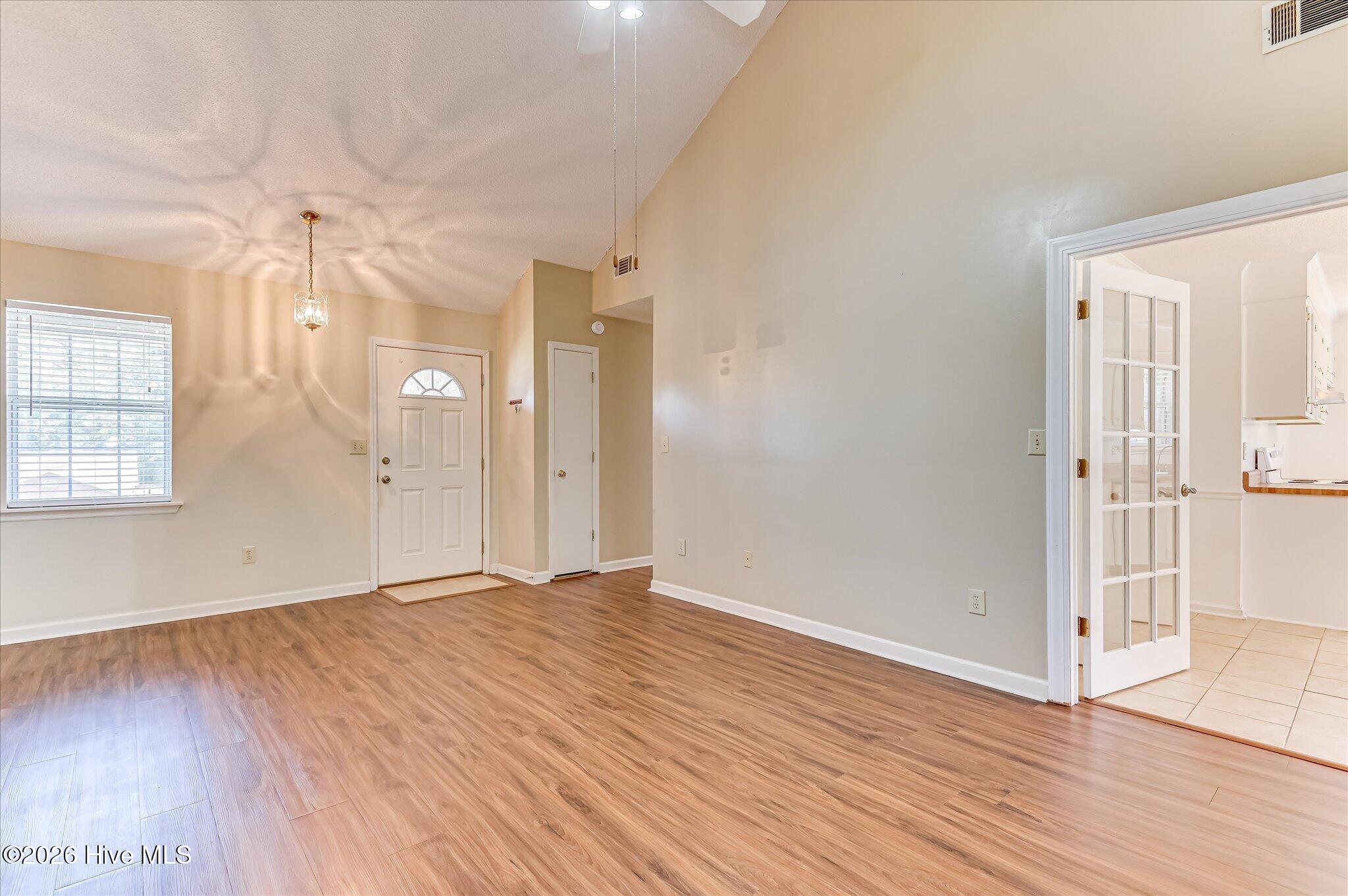 1863 S Barton Drive S Property Photo 5