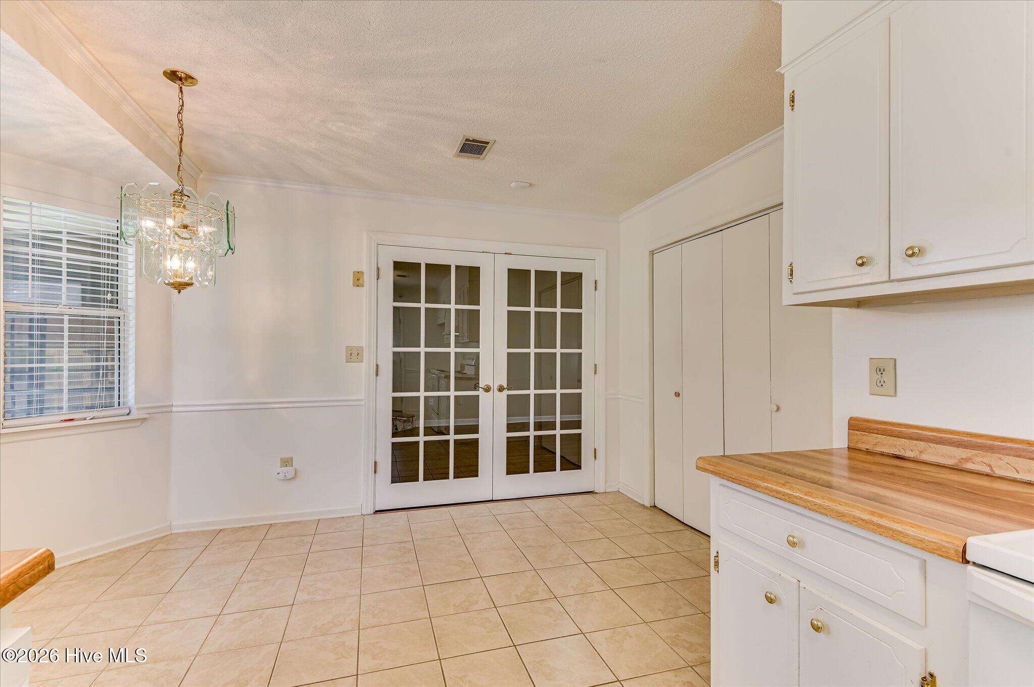 1863 S Barton Drive S Property Photo 19