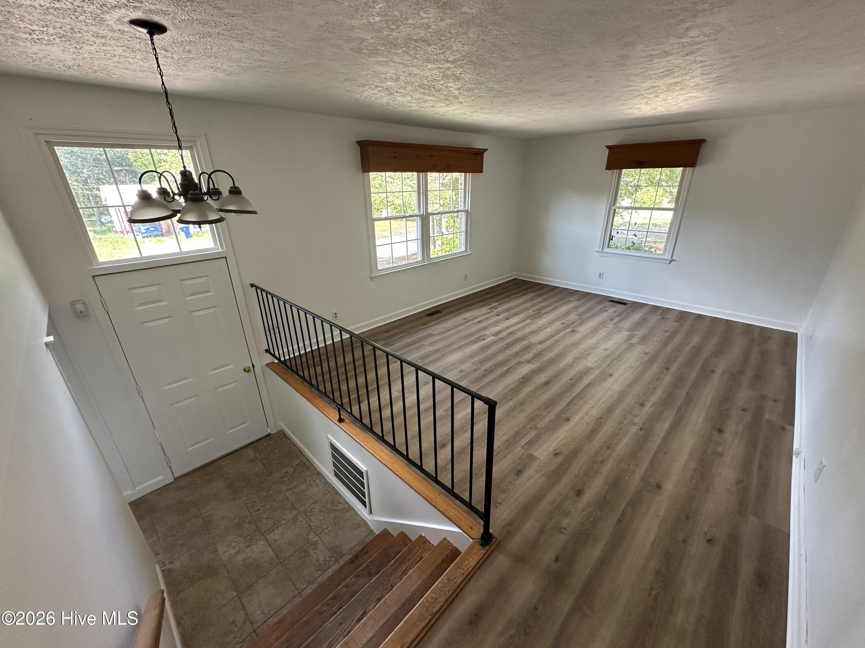 12940 Montclair Drive Property Photo 2