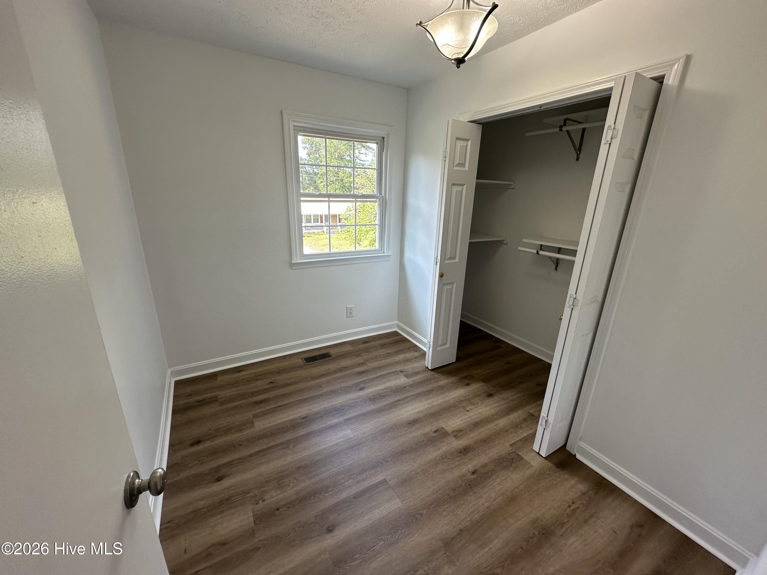 12940 Montclair Drive Property Photo 12