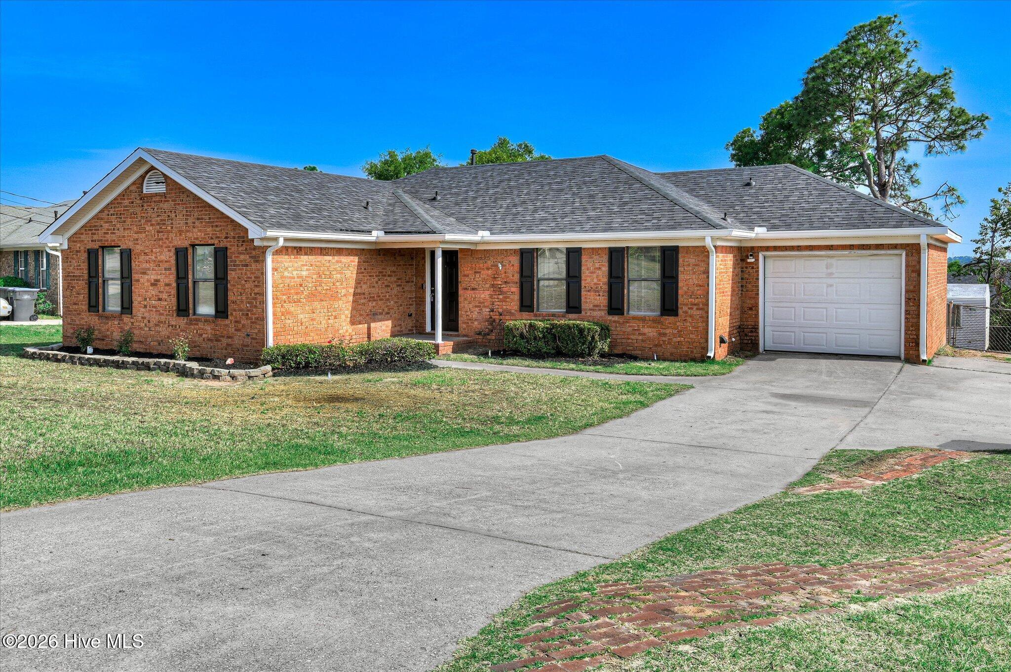 3207 Darwood Drive Property Photo 2