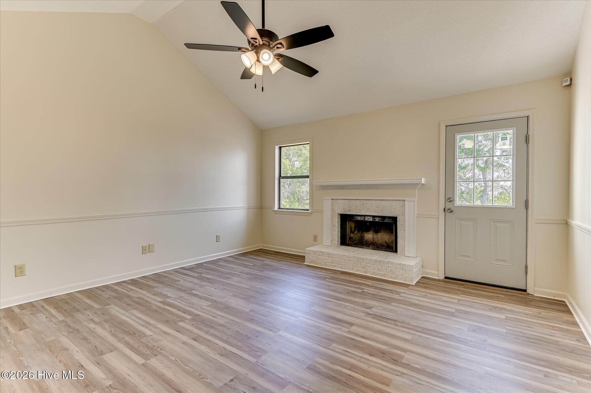 3207 Darwood Drive Property Photo 8