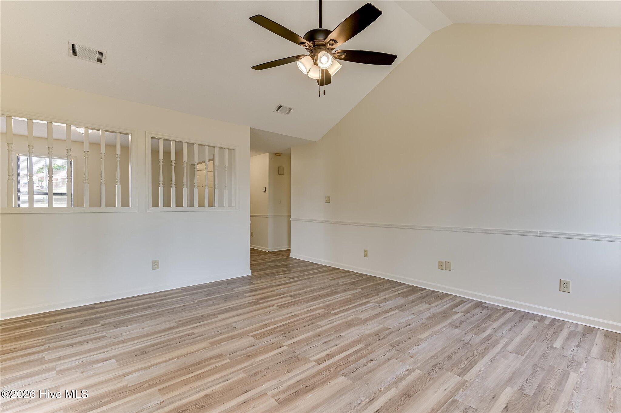 3207 Darwood Drive Property Photo 9