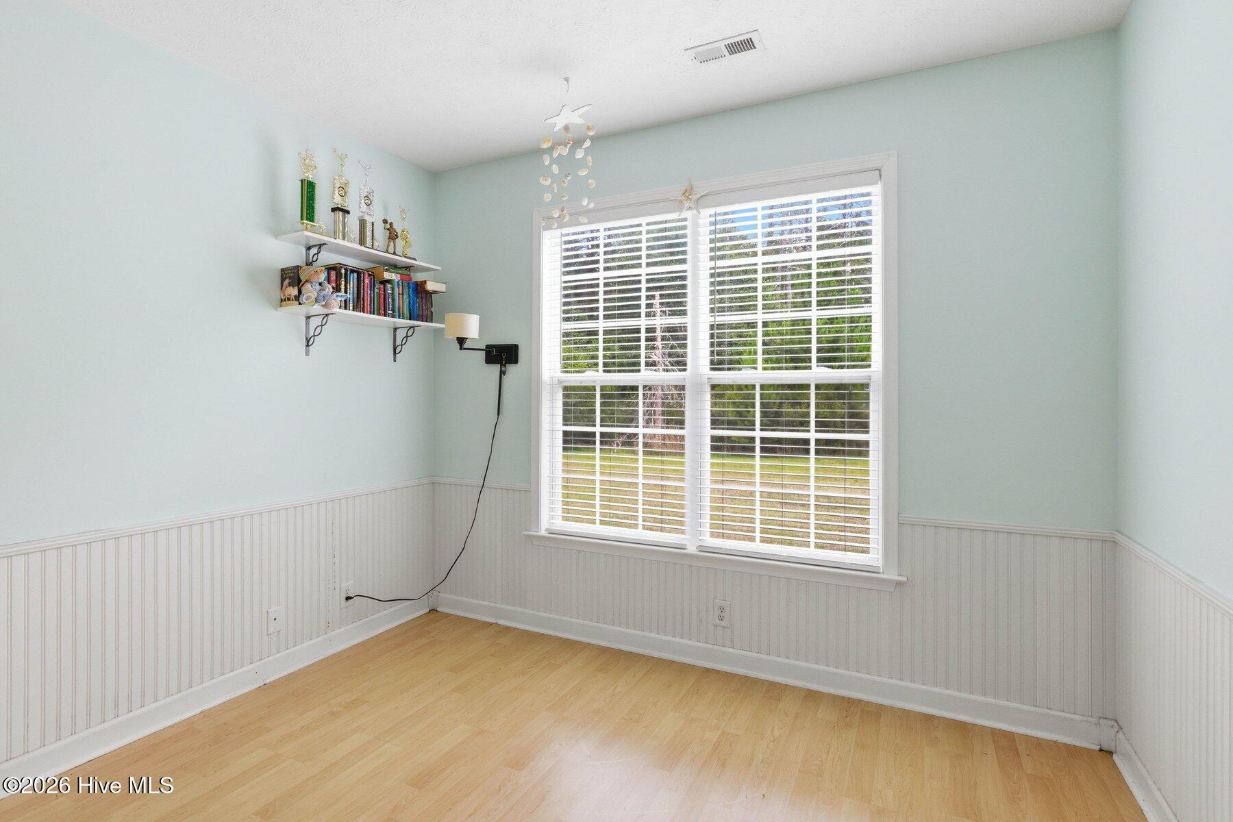 714 E Pipers Glen Property Photo 15