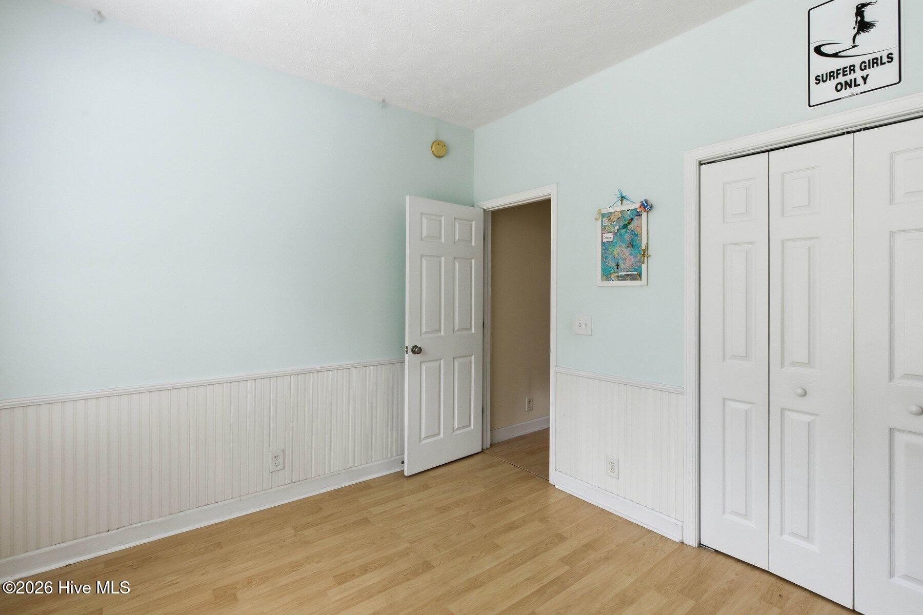 714 E Pipers Glen Property Photo 16