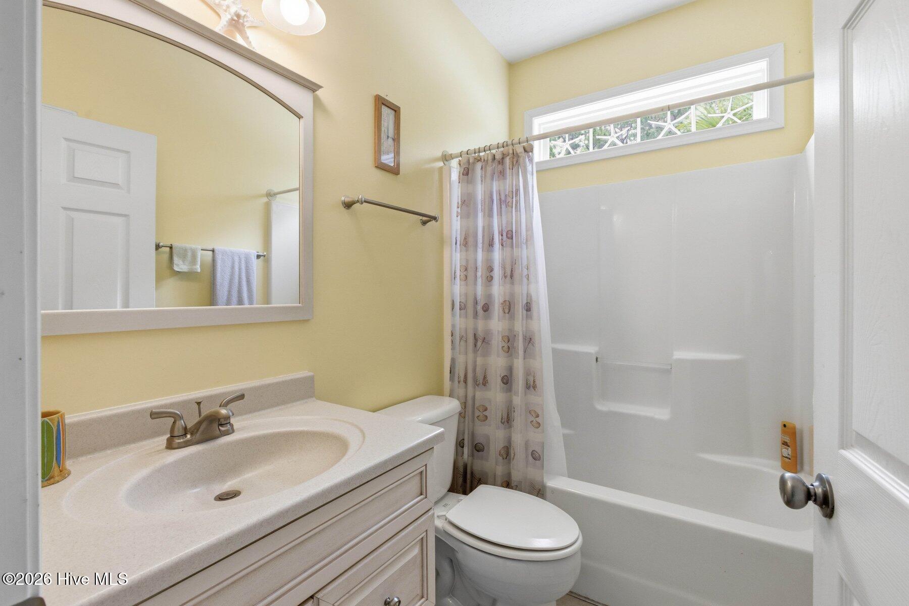 714 E Pipers Glen Property Photo 17