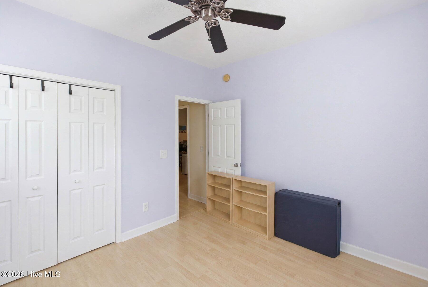 714 E Pipers Glen Property Photo 19