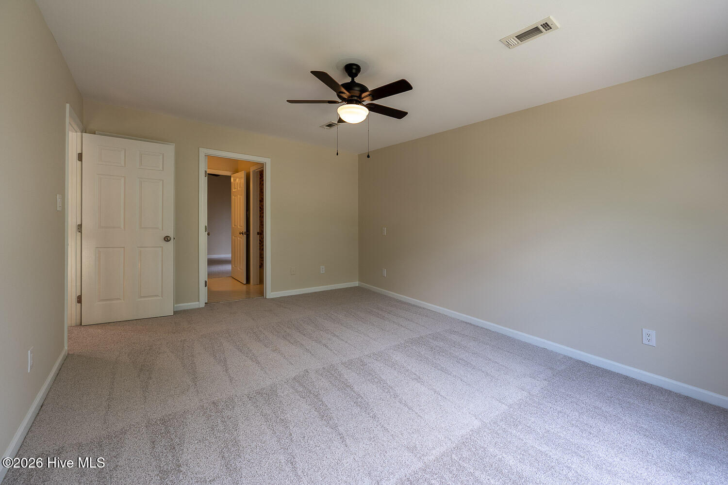 4244 Riverside Drive Property Photo 34