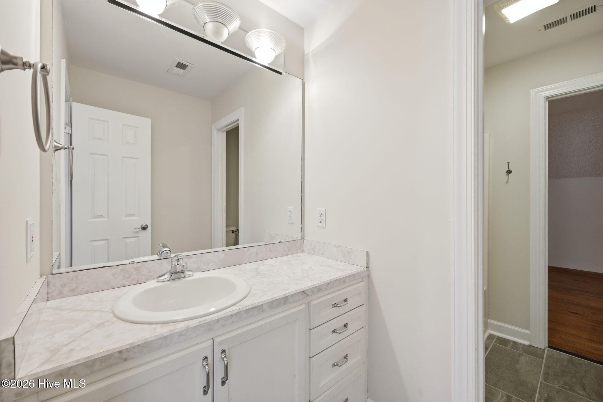 3125 Cleere Court Property Photo 38