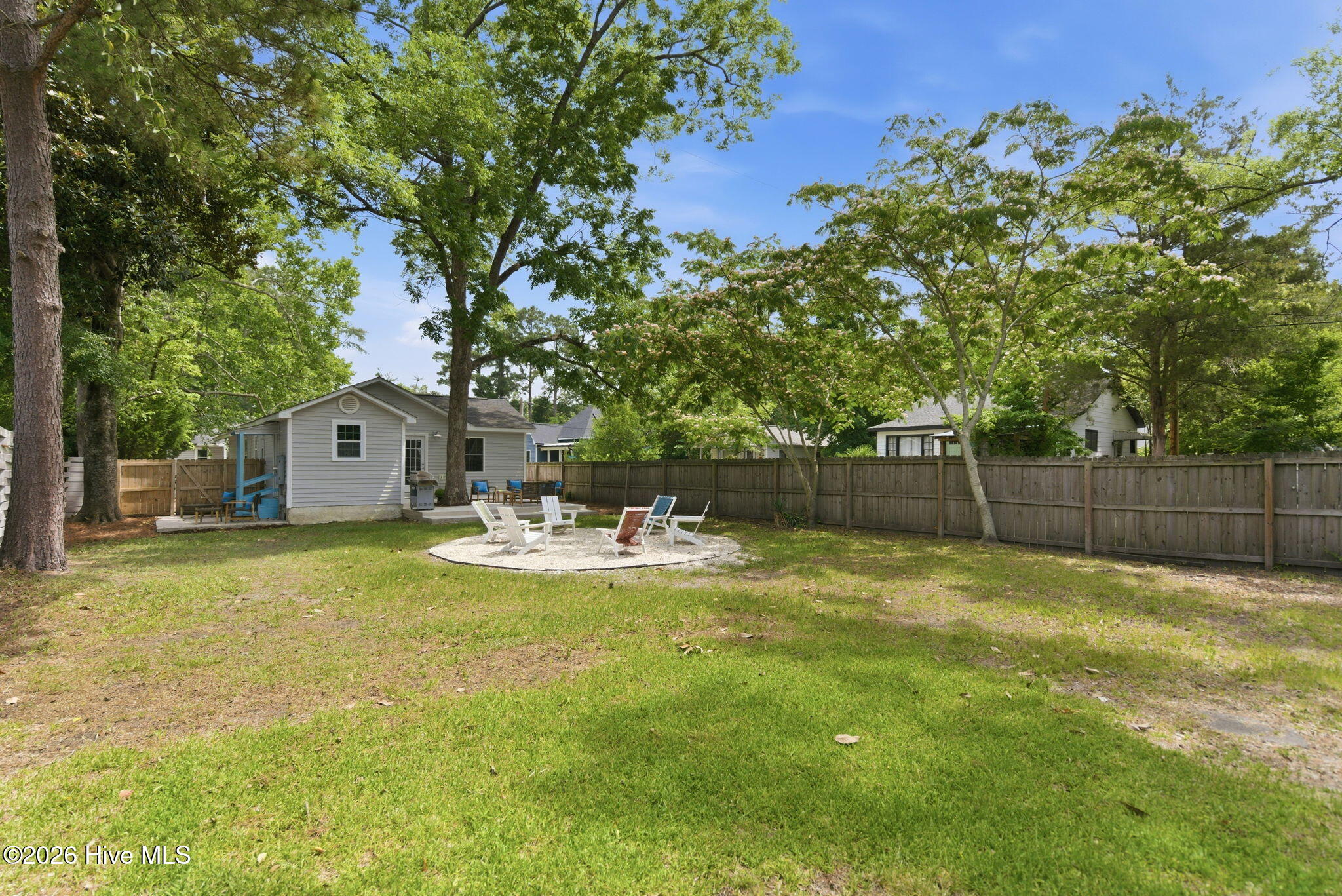 2420 Circle Street Property Photo 39