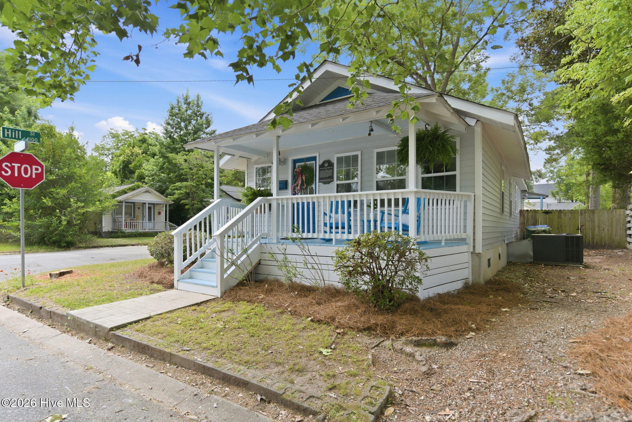2420 Circle Street Property Photo 43