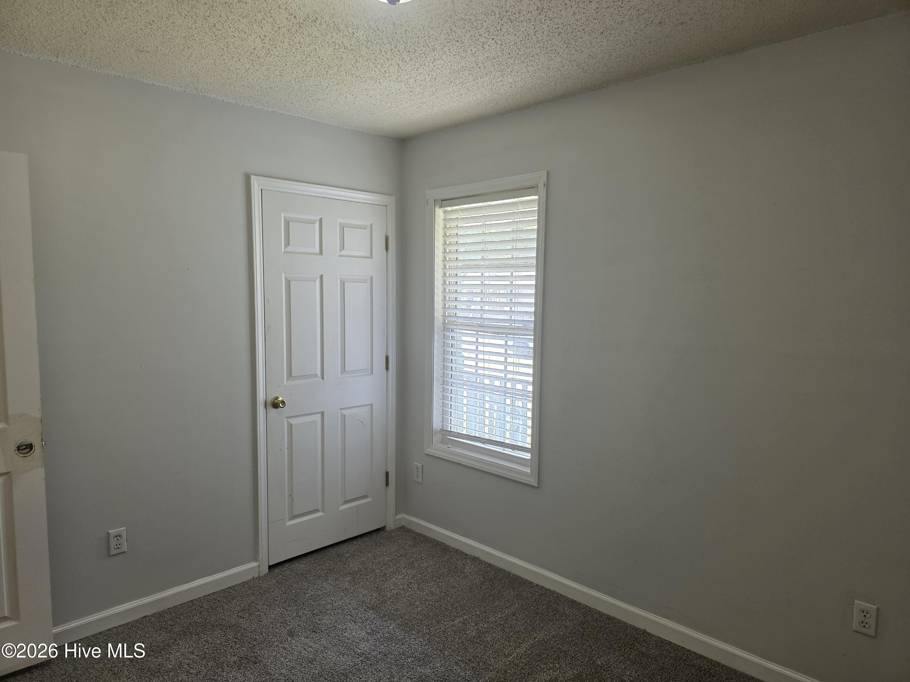 303 Olive Branch Boulevard Property Photo 5